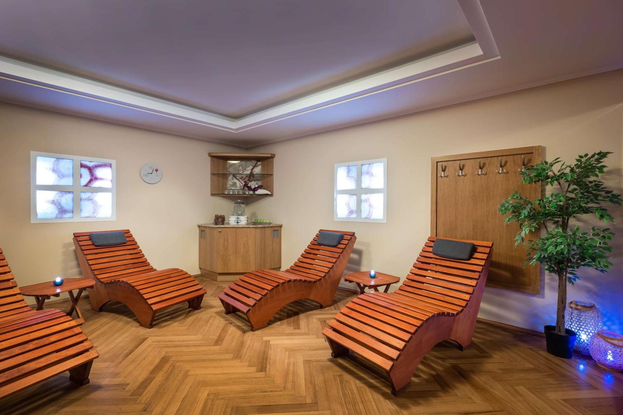 Lindner Castle, Part Of Jdv By Hyatt Prag