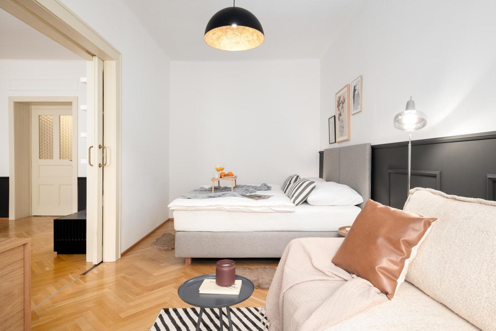Stru House By Days - Luxurious Next To National Theatre *