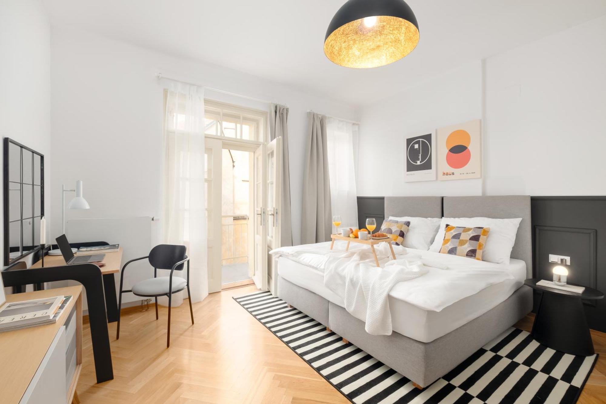 Stru House By Days - Luxurious Next To National Theatre