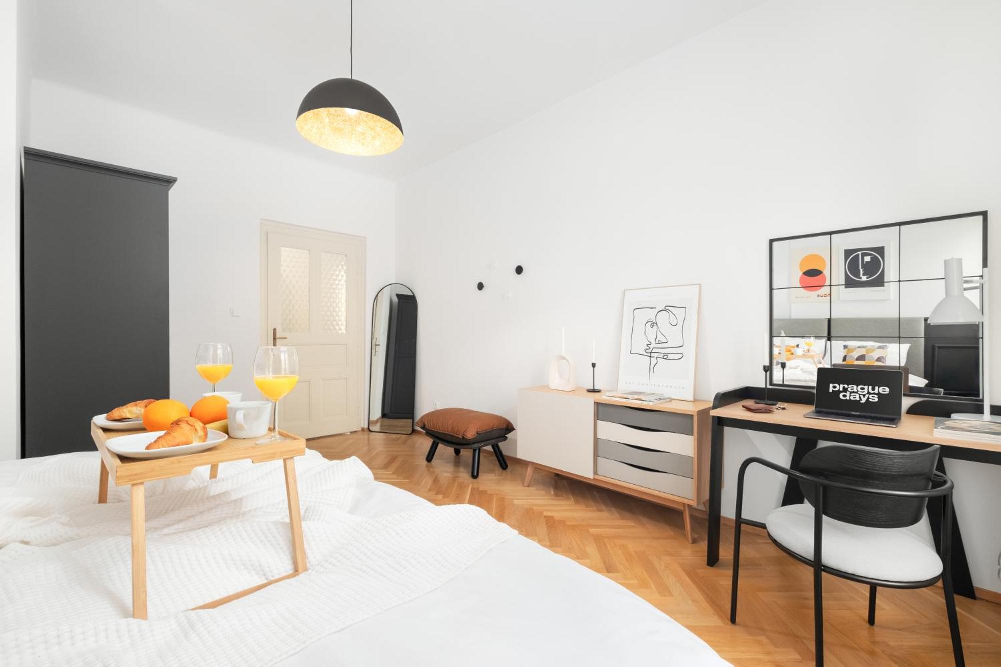 Stru House By Days - Luxurious Next To National Theatre * Prag