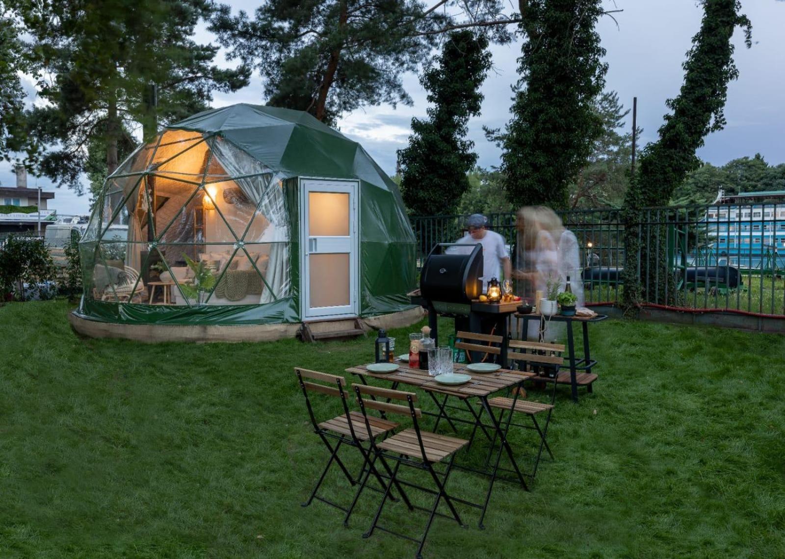 Glamping Escape To The Stars Under Skyline Luxury tent Prague