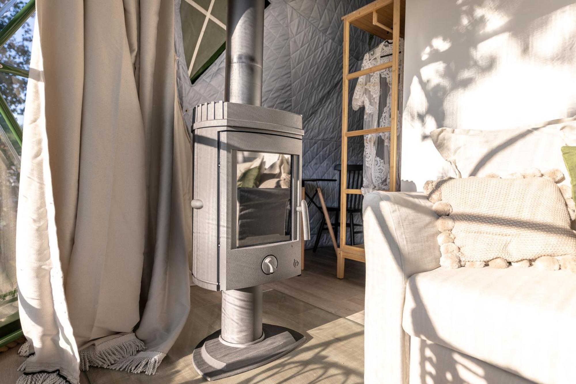 Luxury tent Glamping Escape To The Stars Under Skyline *