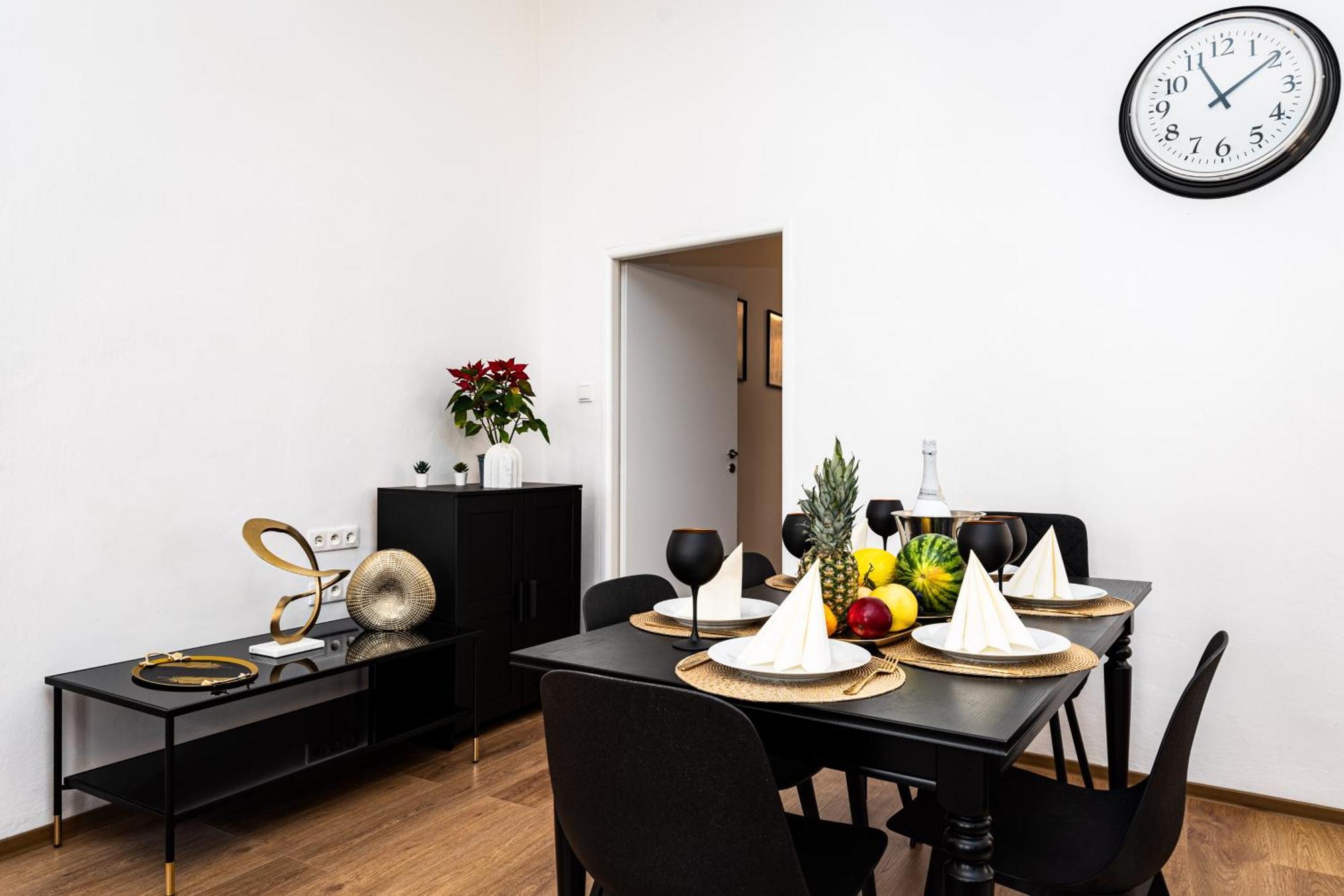 Grand Luxury Gold Apartment *