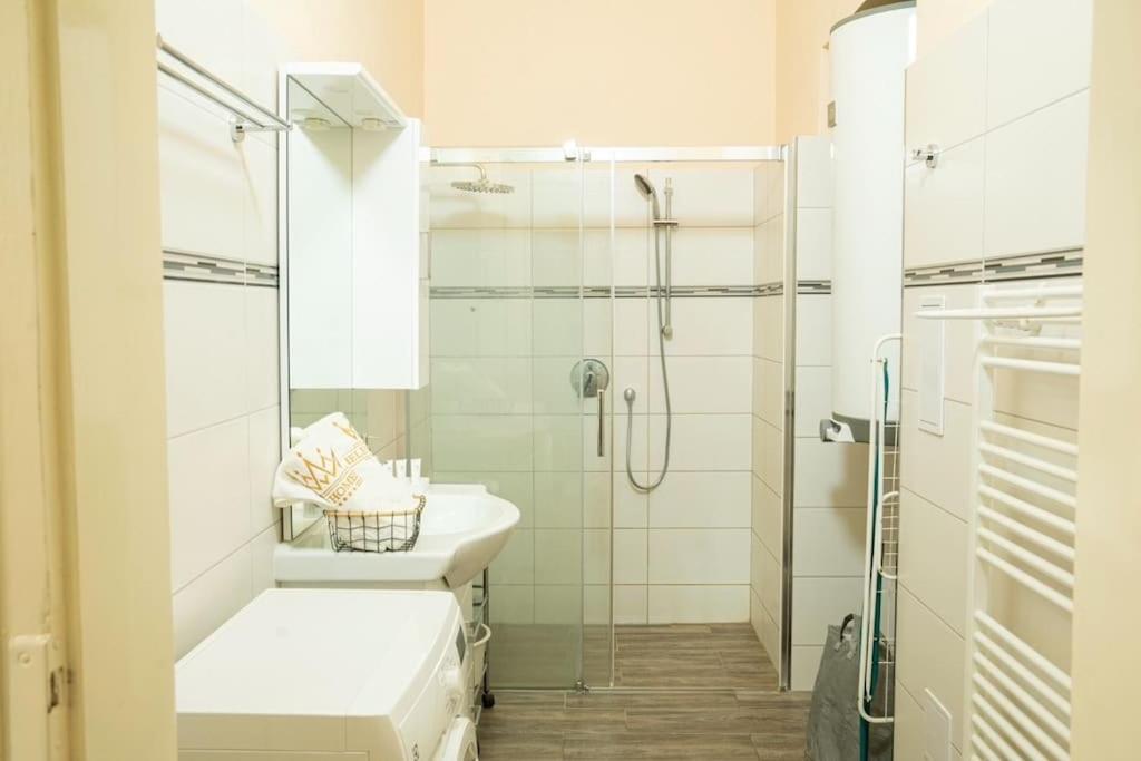 Cozy Flat By Wenceslas Square! Apartment Prag