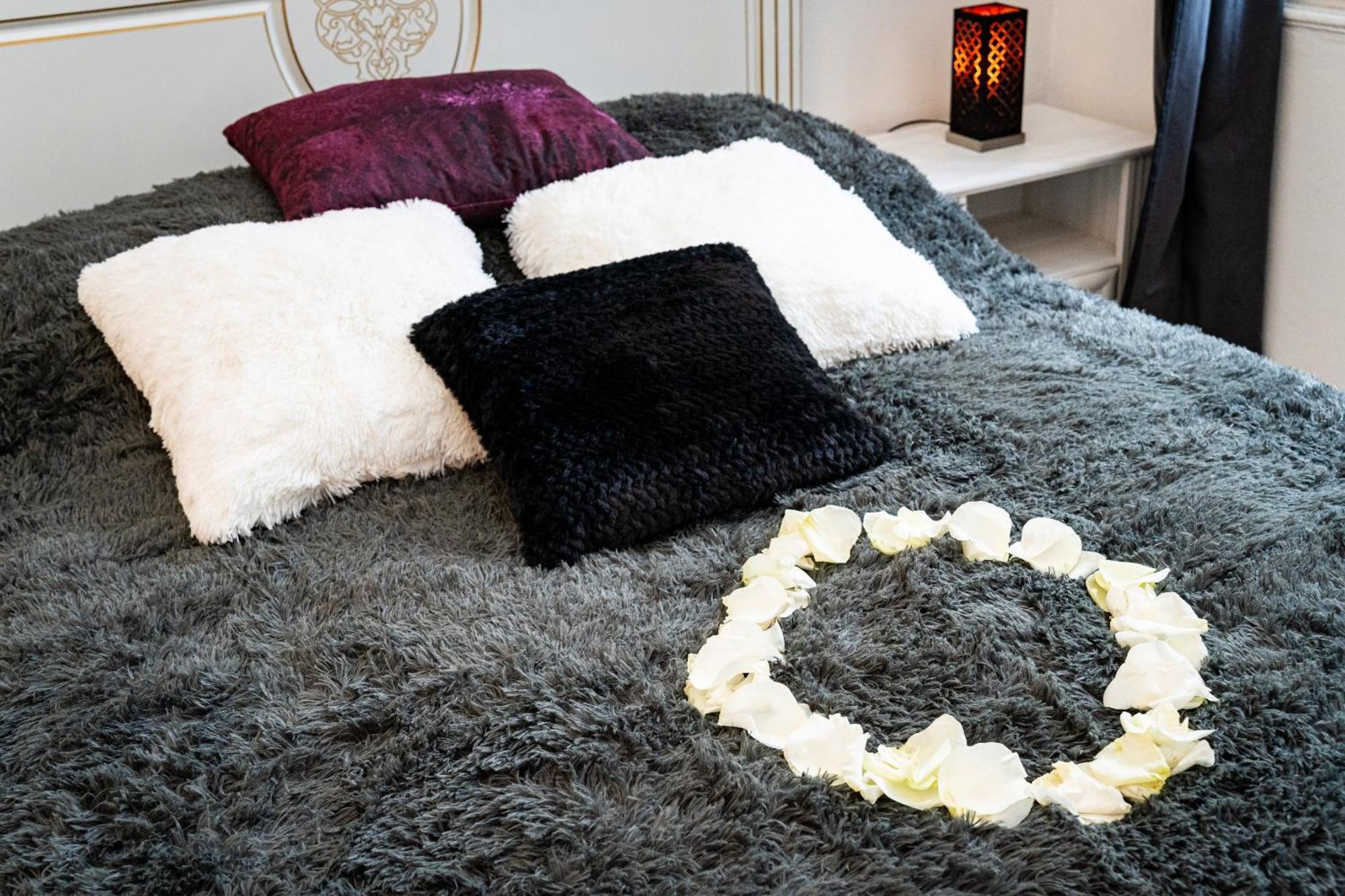 Grand Luxury Gold * Prag