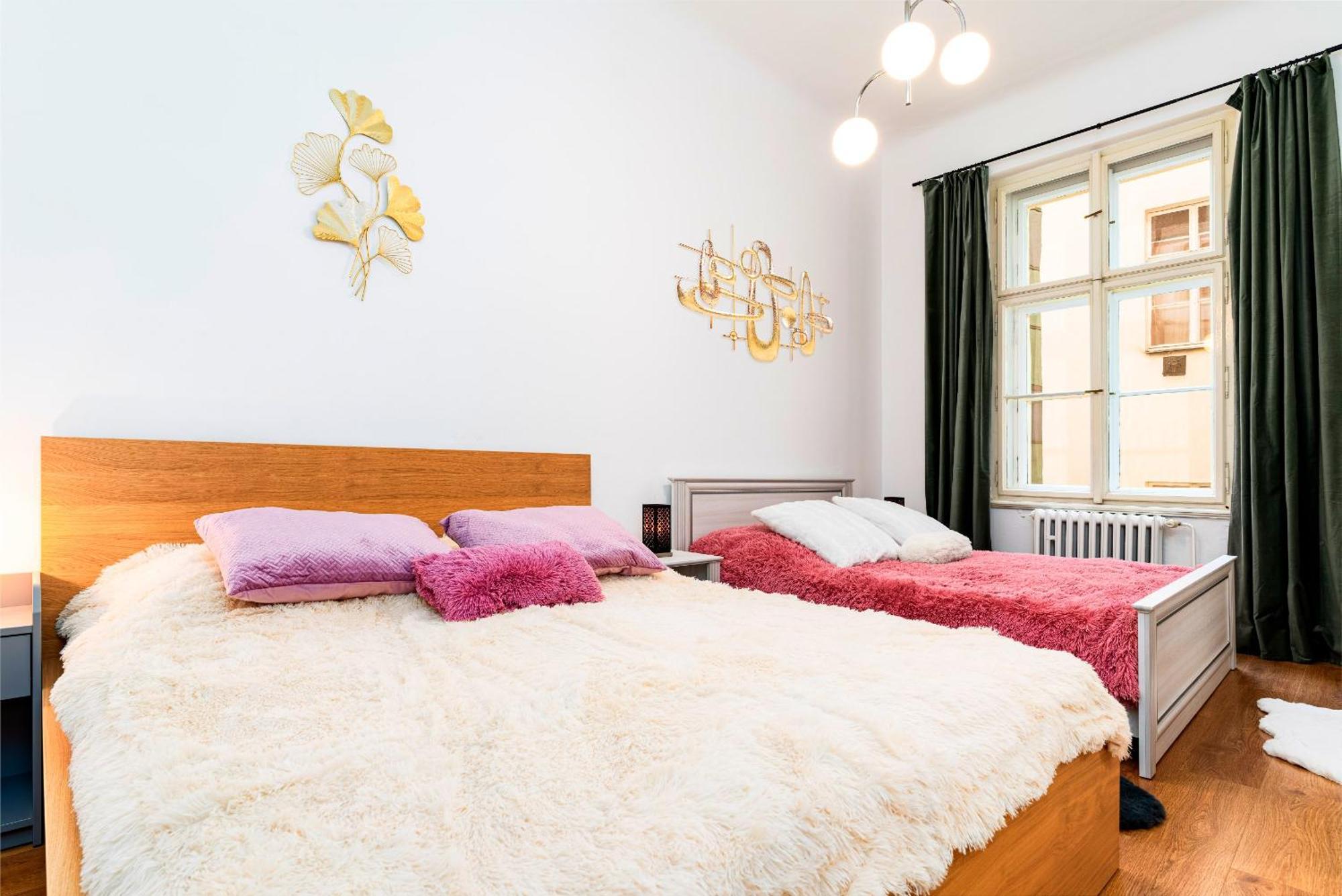 Grand Luxury Gold Apartment