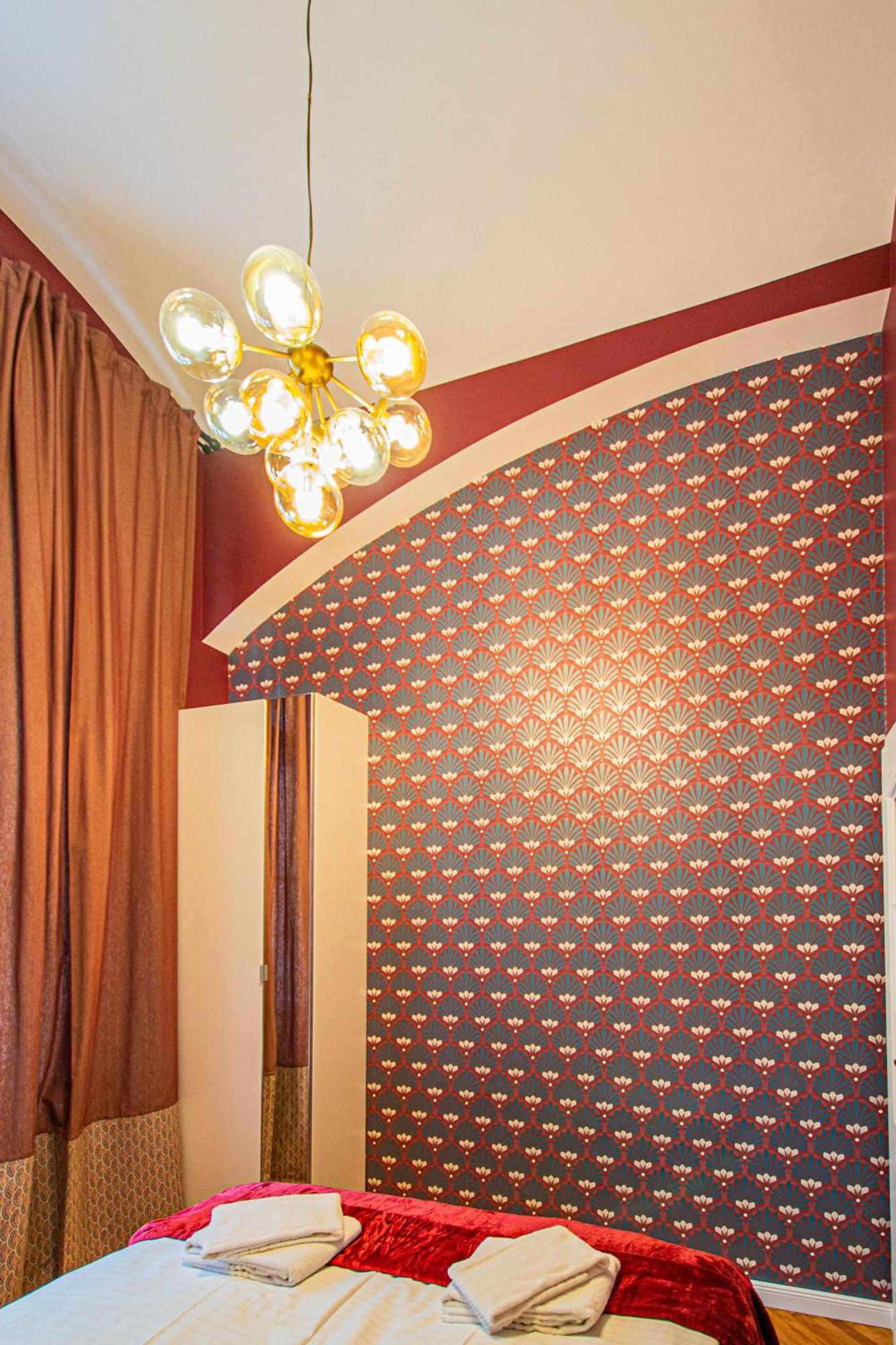 4bdr Old Town Flat By Church Of St Anne