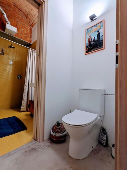 Apartment Romantic And Atypical In Prague's Montmartre *