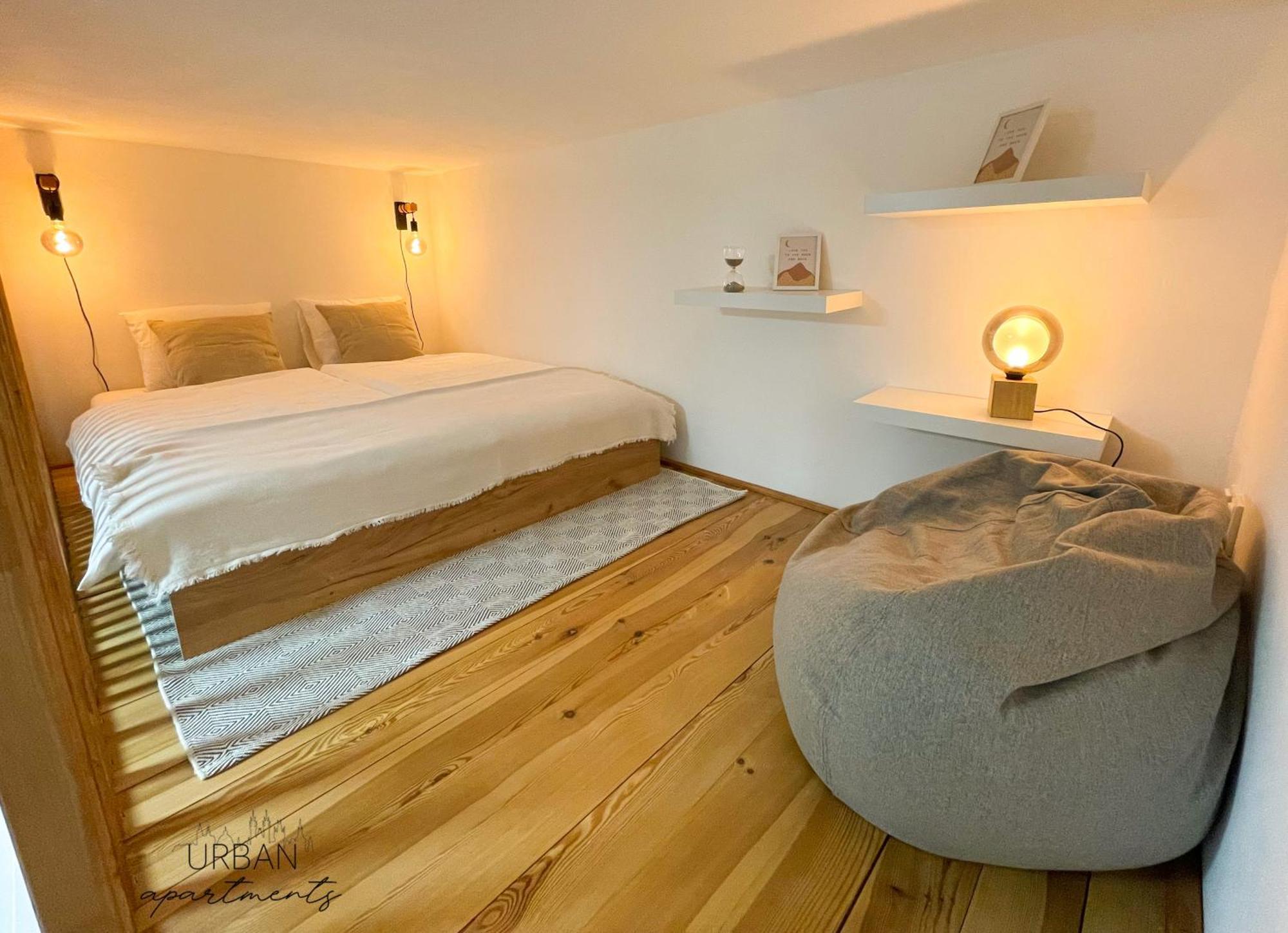 Loft Maniny By Urban Praha