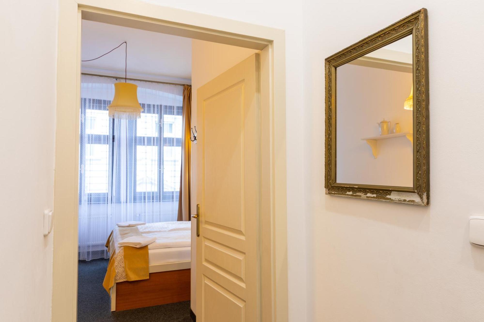 Sir Toby's Midtown Hostel Praha