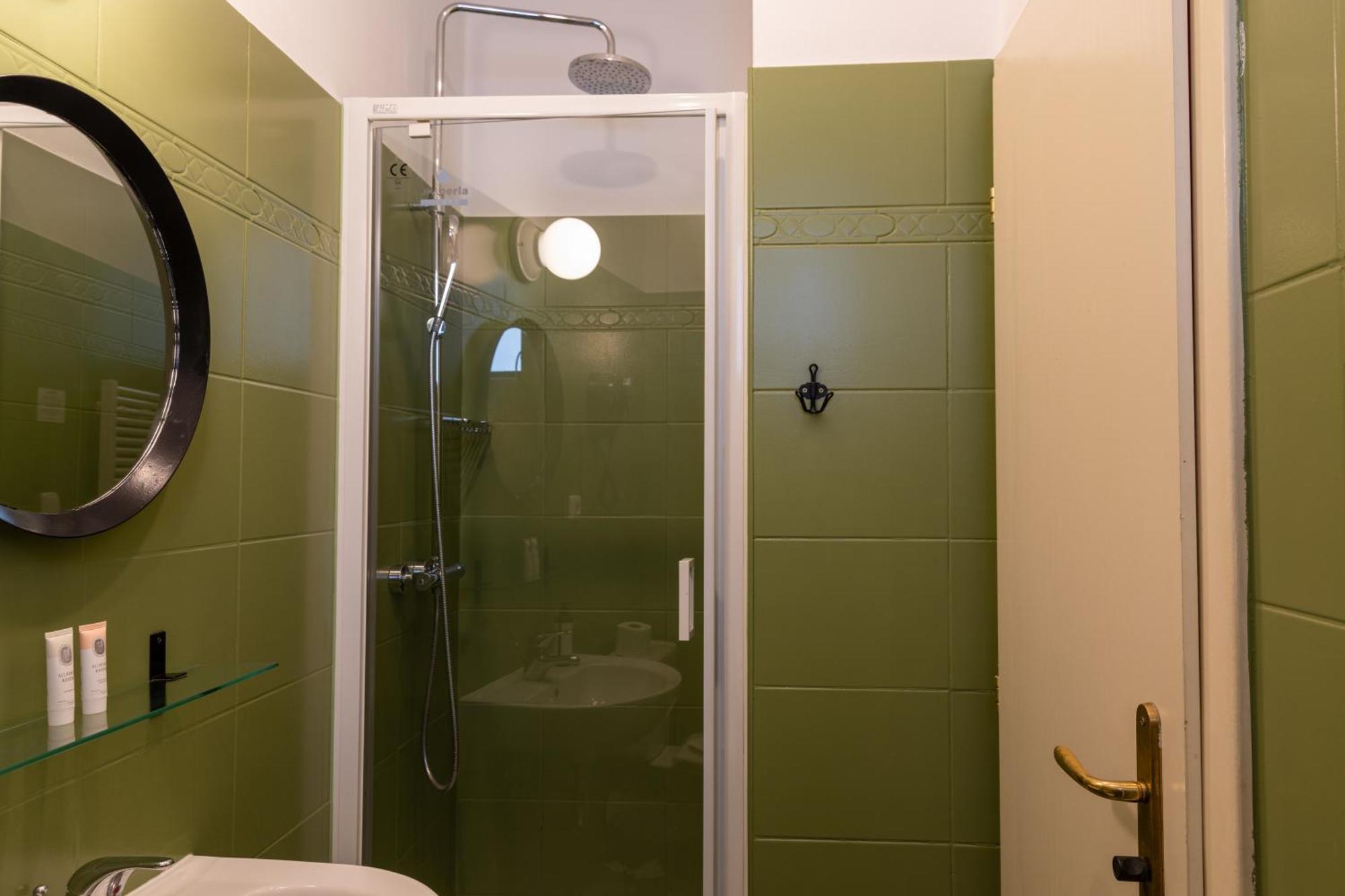 Hostel Sir Toby's Midtown Praha
