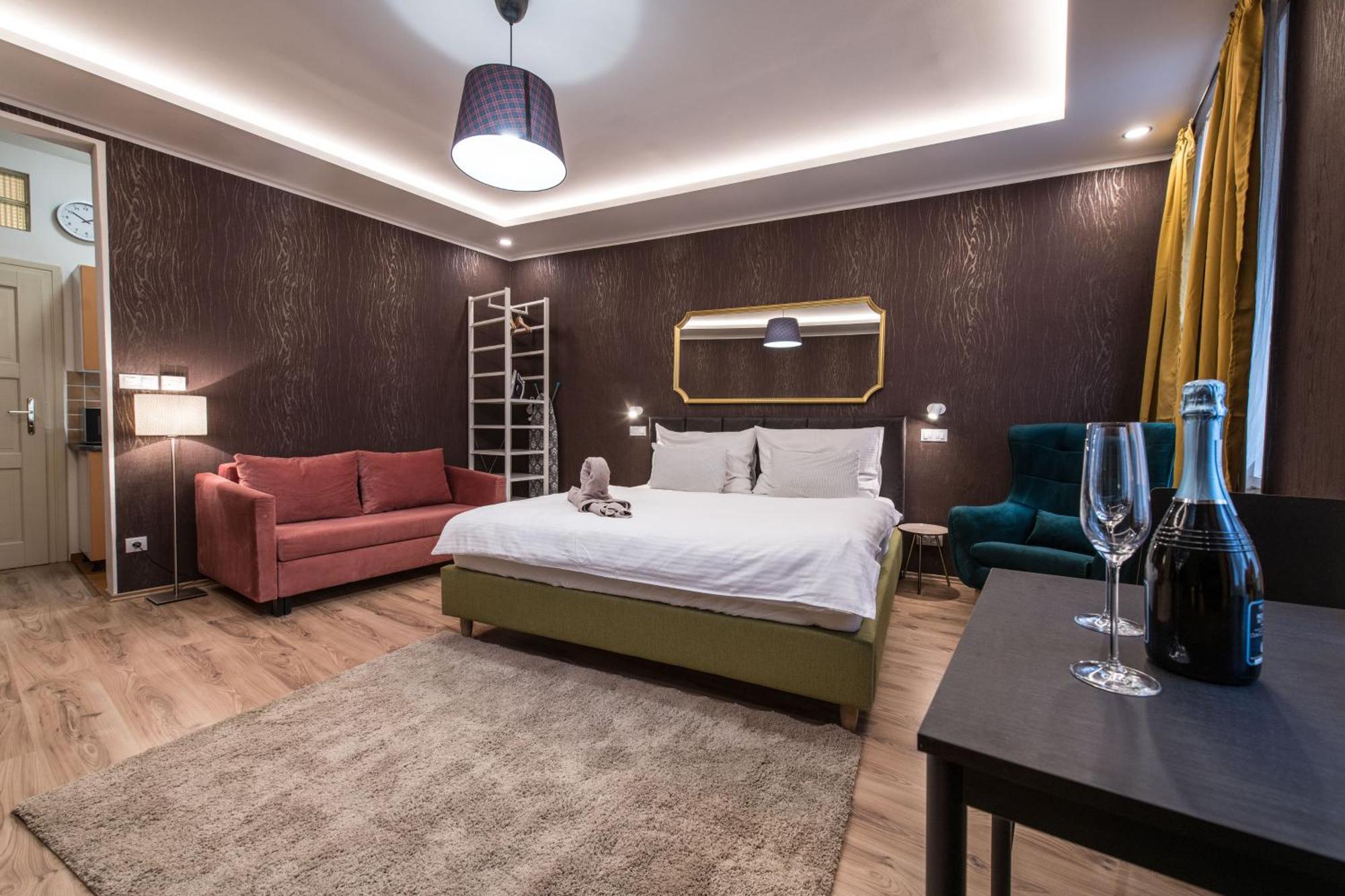Locals Monastery Apartment Prague