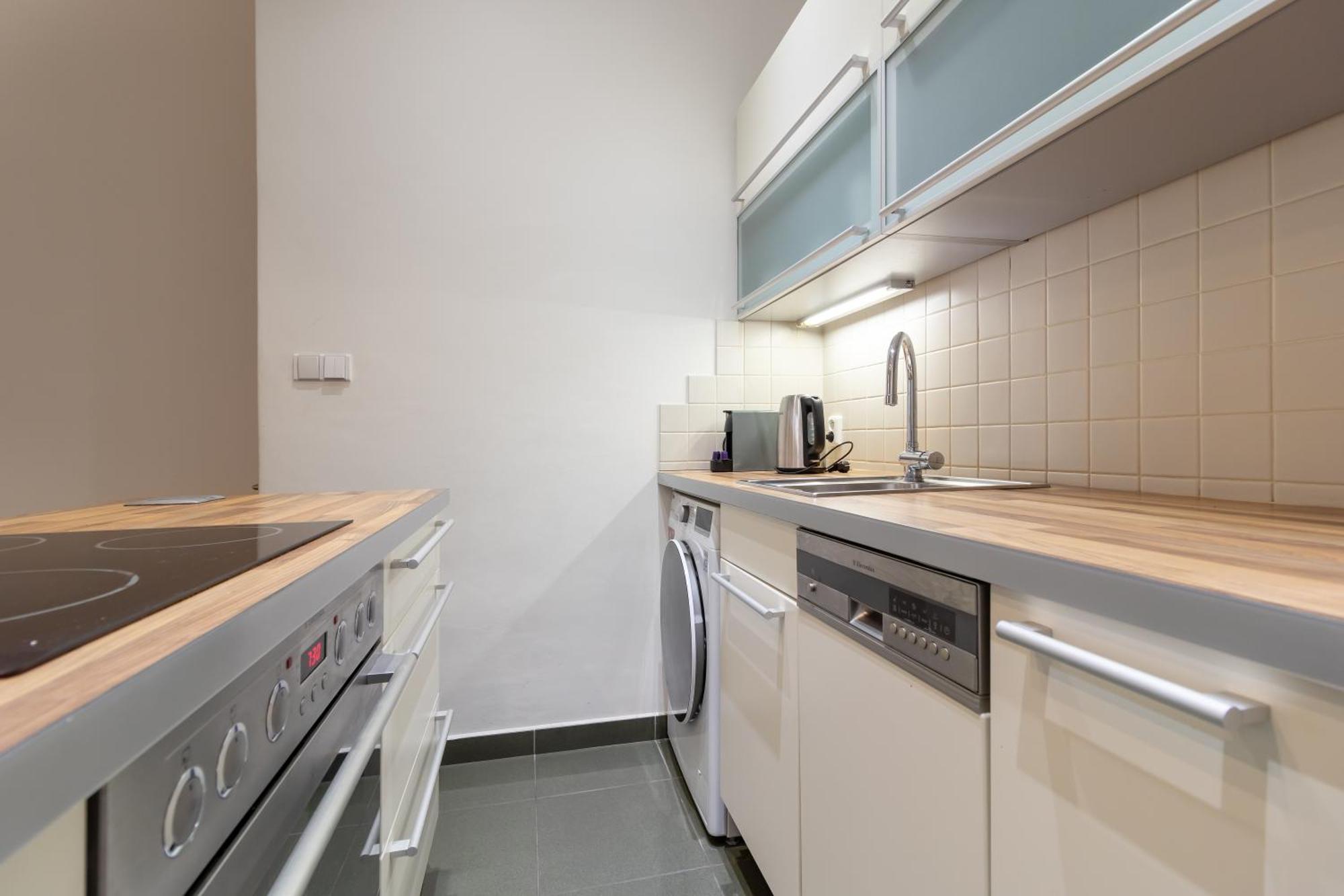 Apartment The Location In Prague, Charles Bridge & Old Town Square *