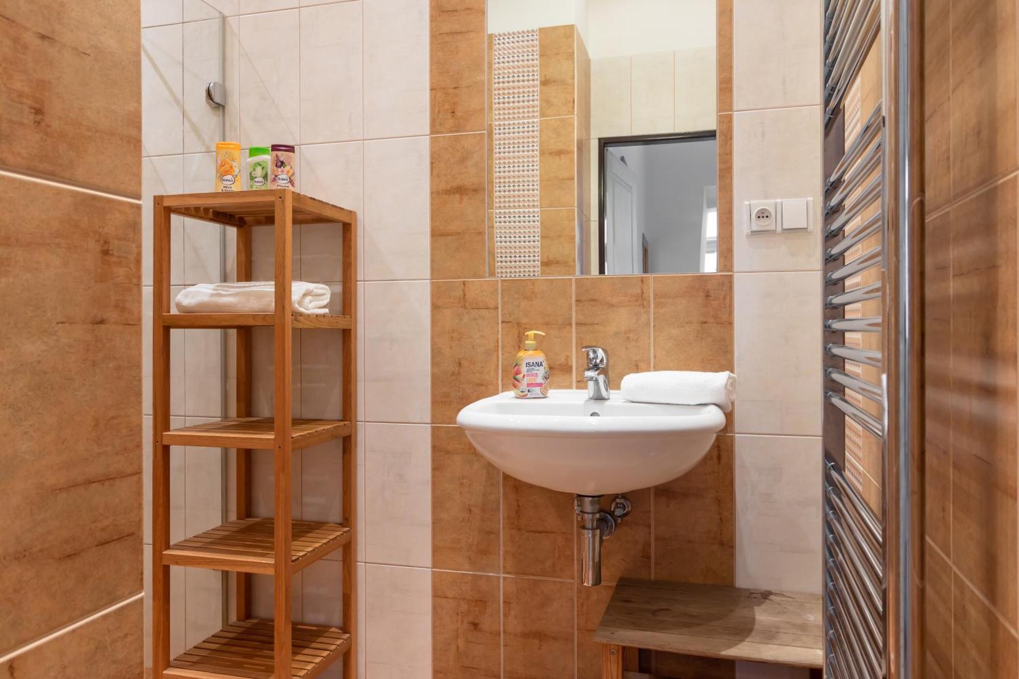 The Location In Prague, Charles Bridge & Old Town Square Apartment Prag