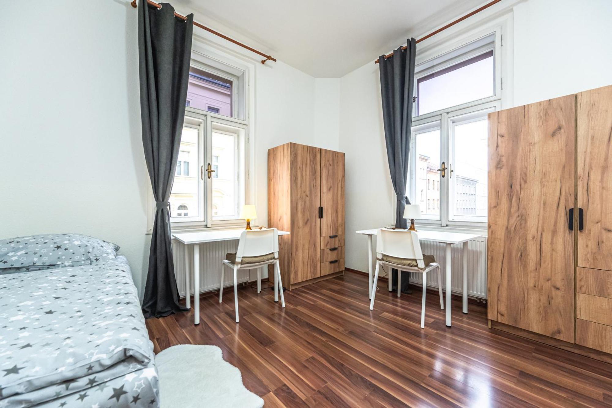 Apartment Kamenicka 23 Prag