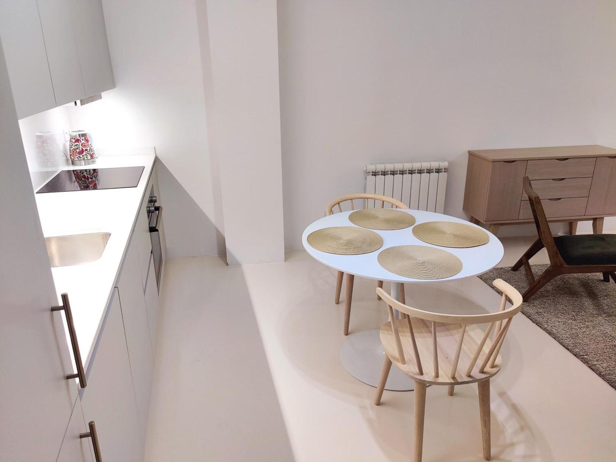 Apartment With Private Courtyard Prague