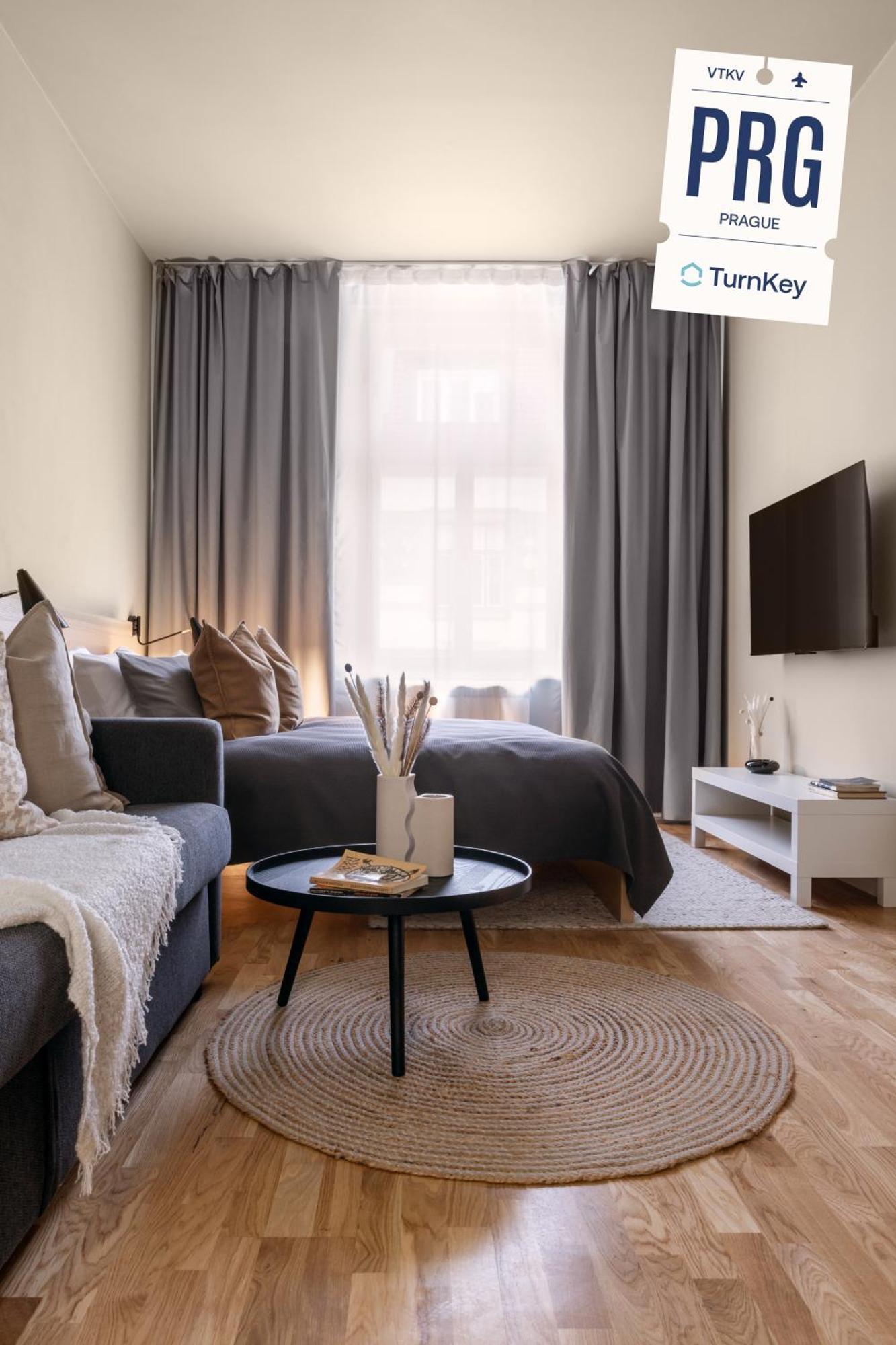 Turnkey I Karlin Square Prag