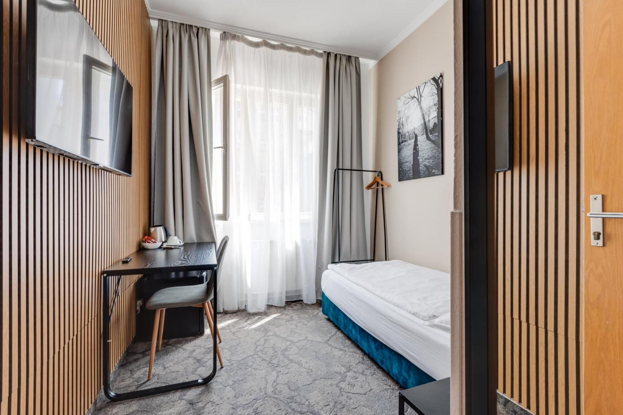 Andante Hotel