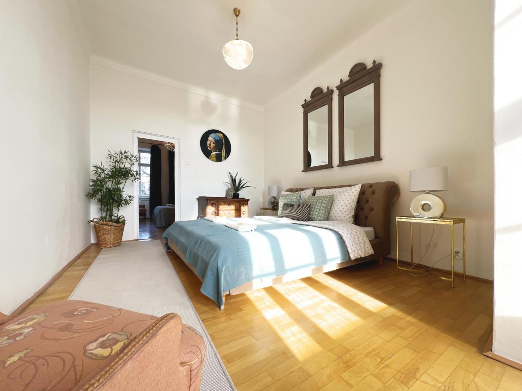 Charles Bridge Apartment