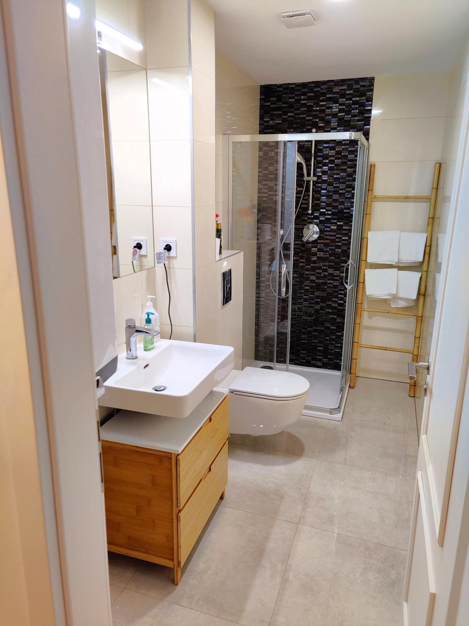 Apartment With Private Courtyard Prague