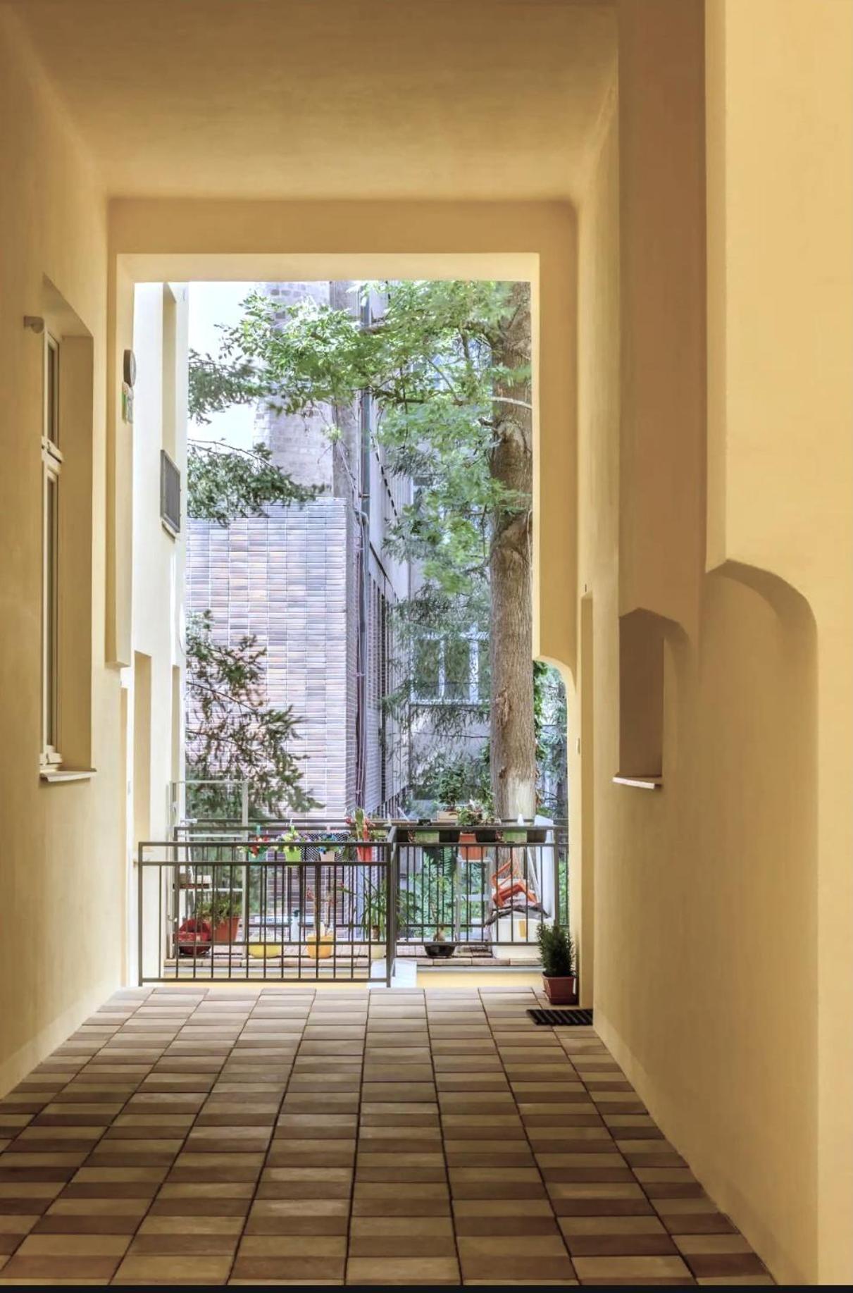 With Private Courtyard * Prague