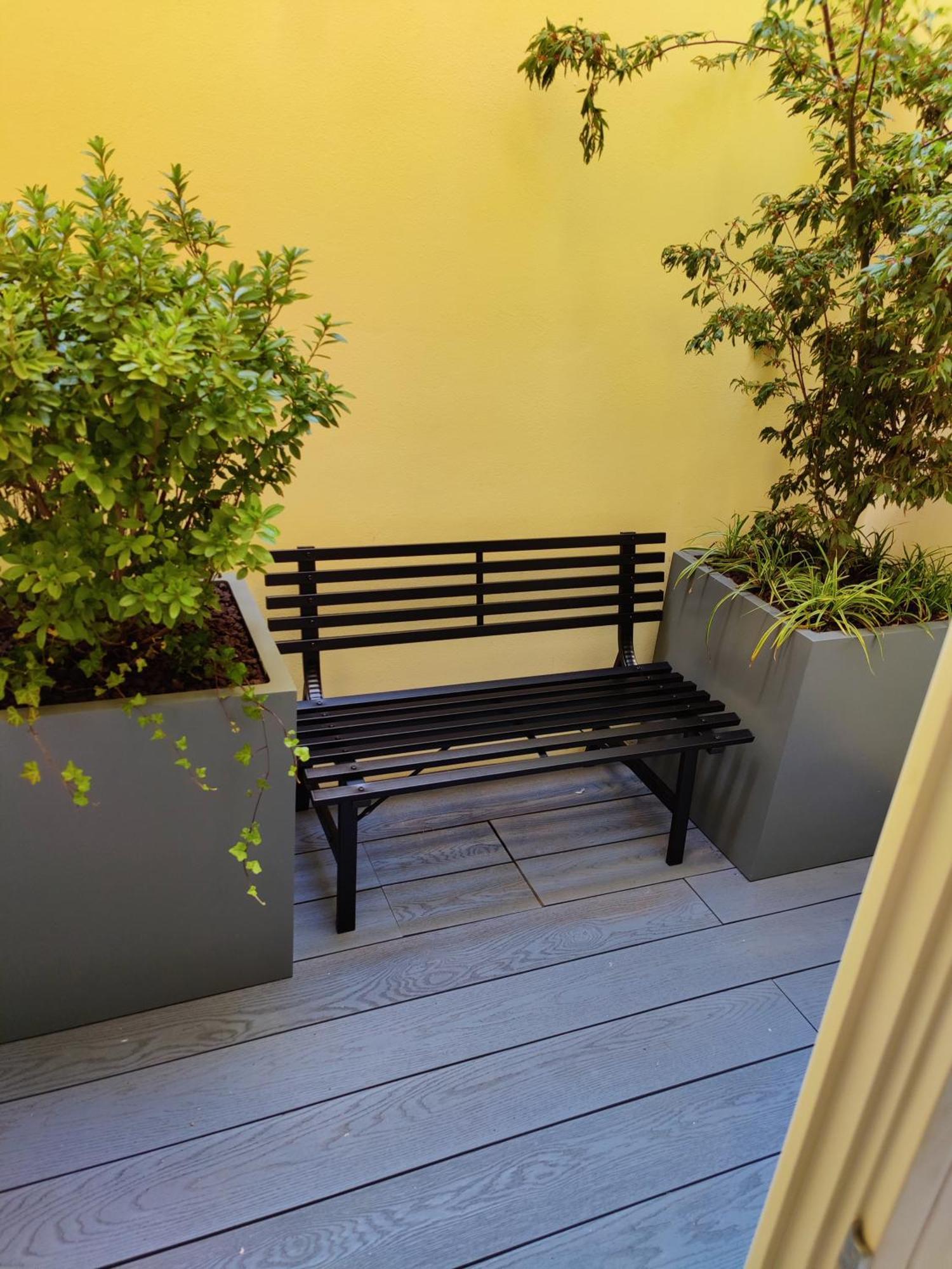 With Private Courtyard Apartment Prague