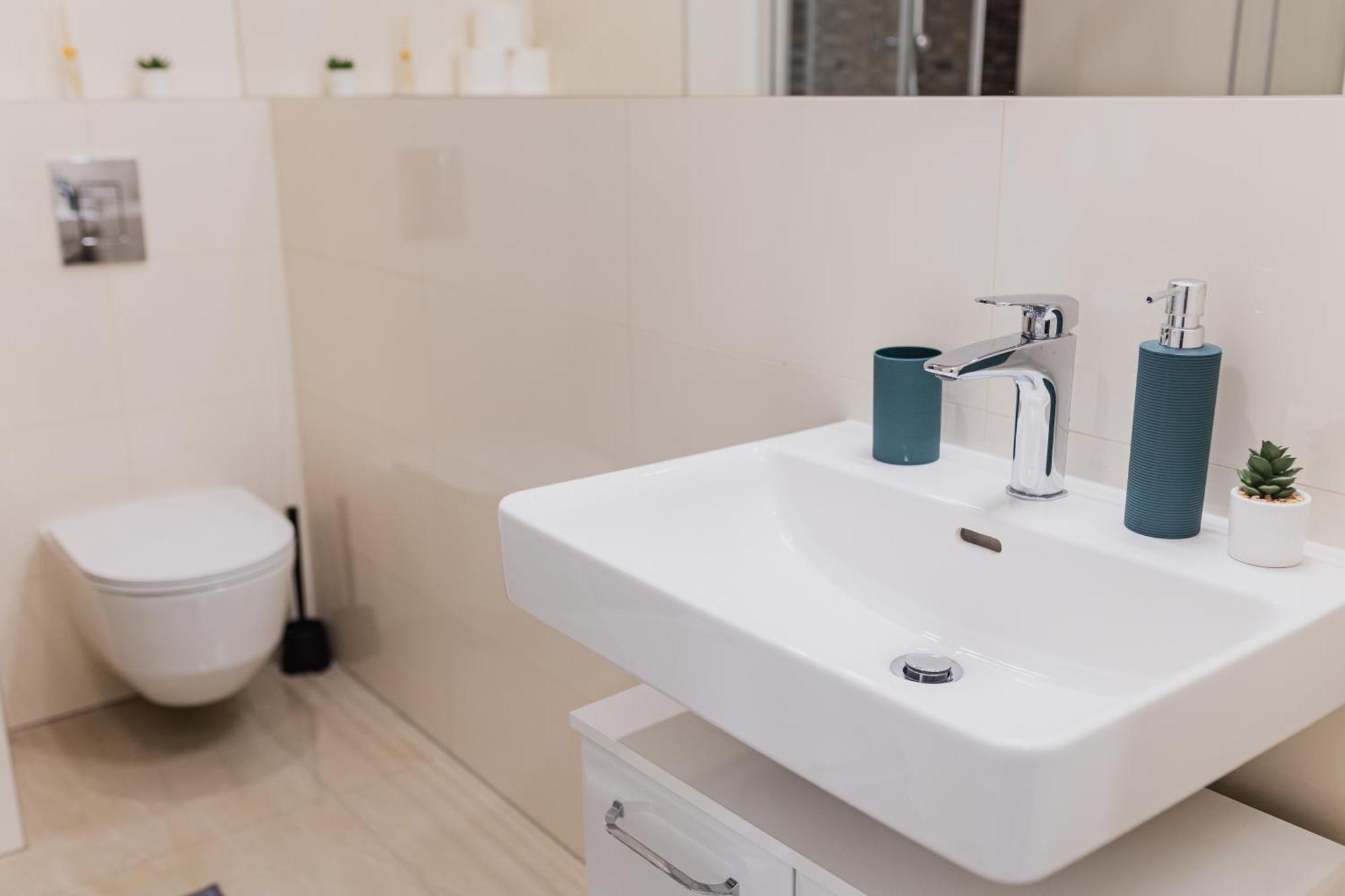 Wenceslas Square Apartment *