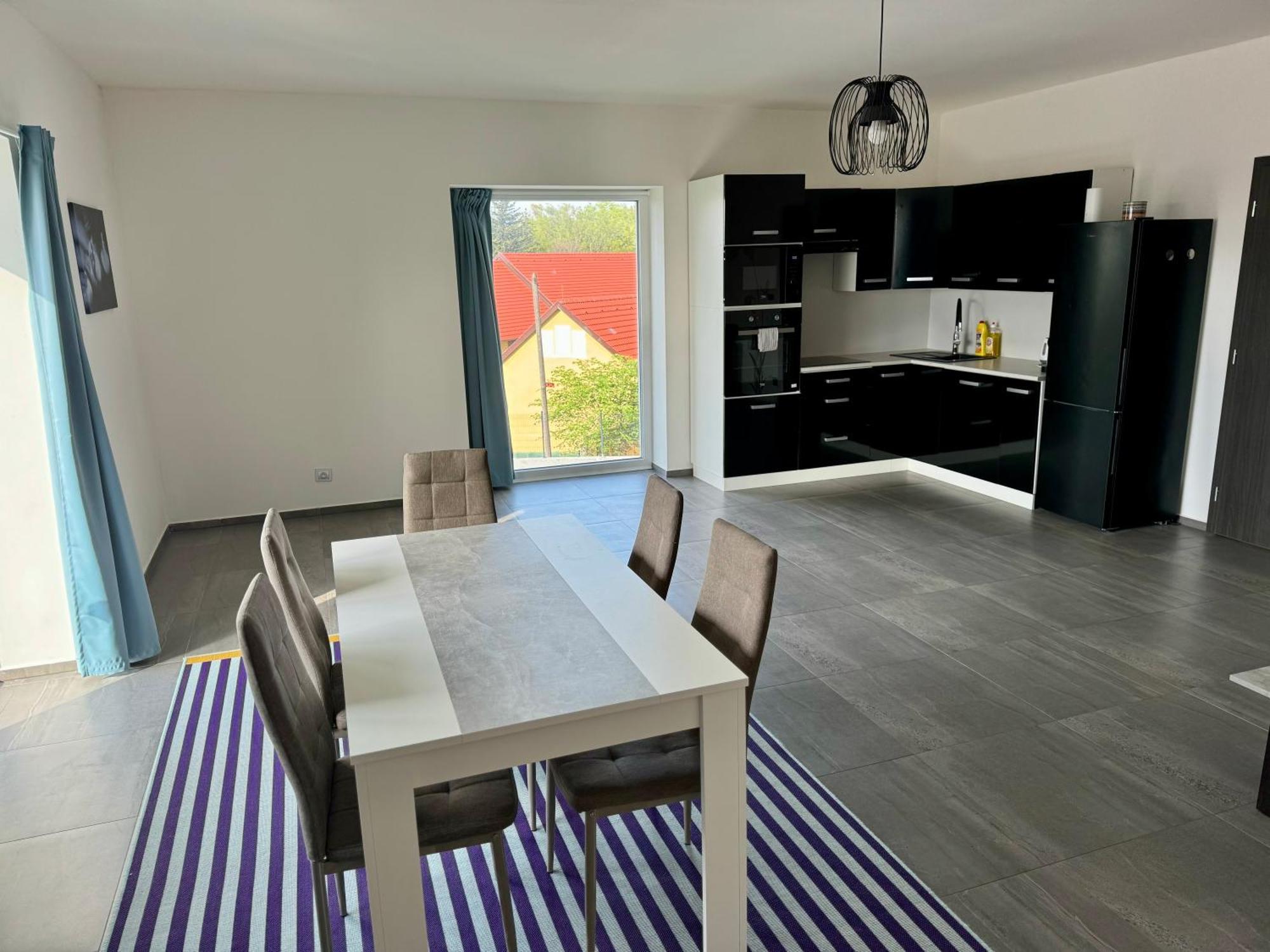 Apartment 74m2 Vyhled Klid Priroda