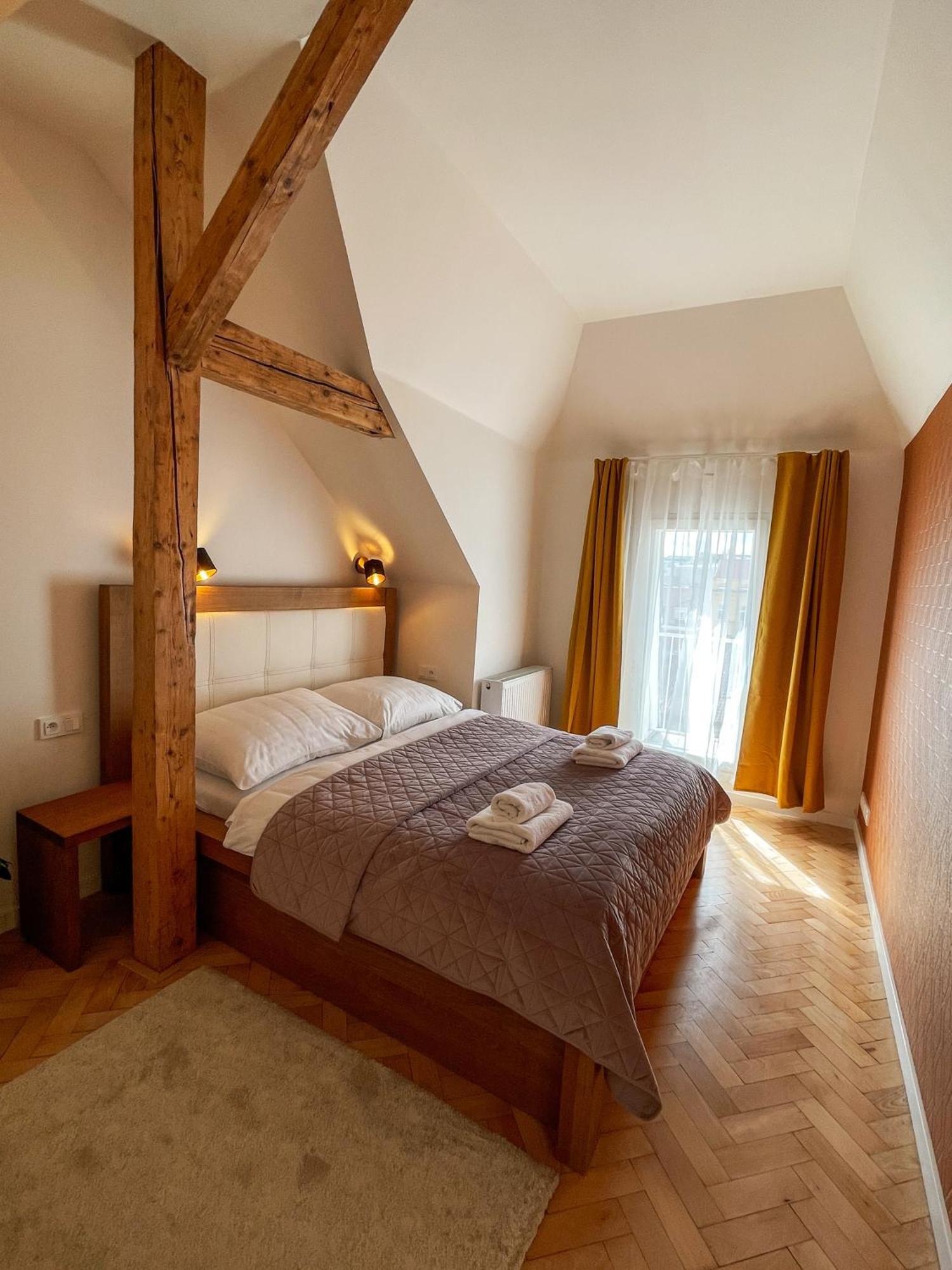 Stupartska - Attic Old Town * Prag