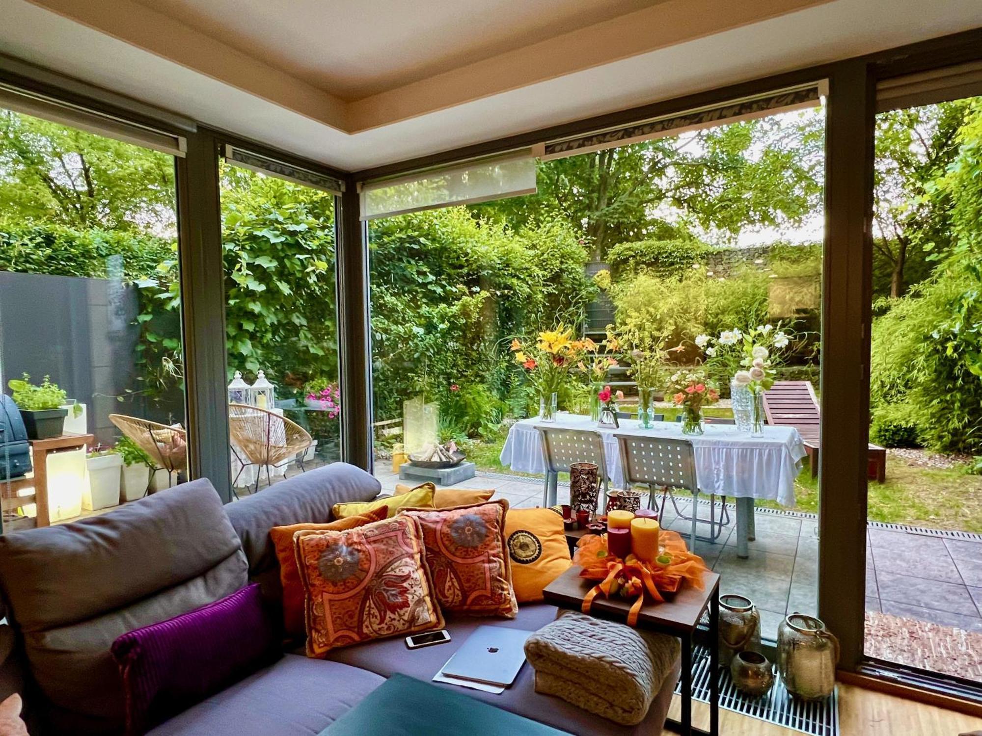 Rum i privatbostad Romantic Stay Overlooking Prague Prag