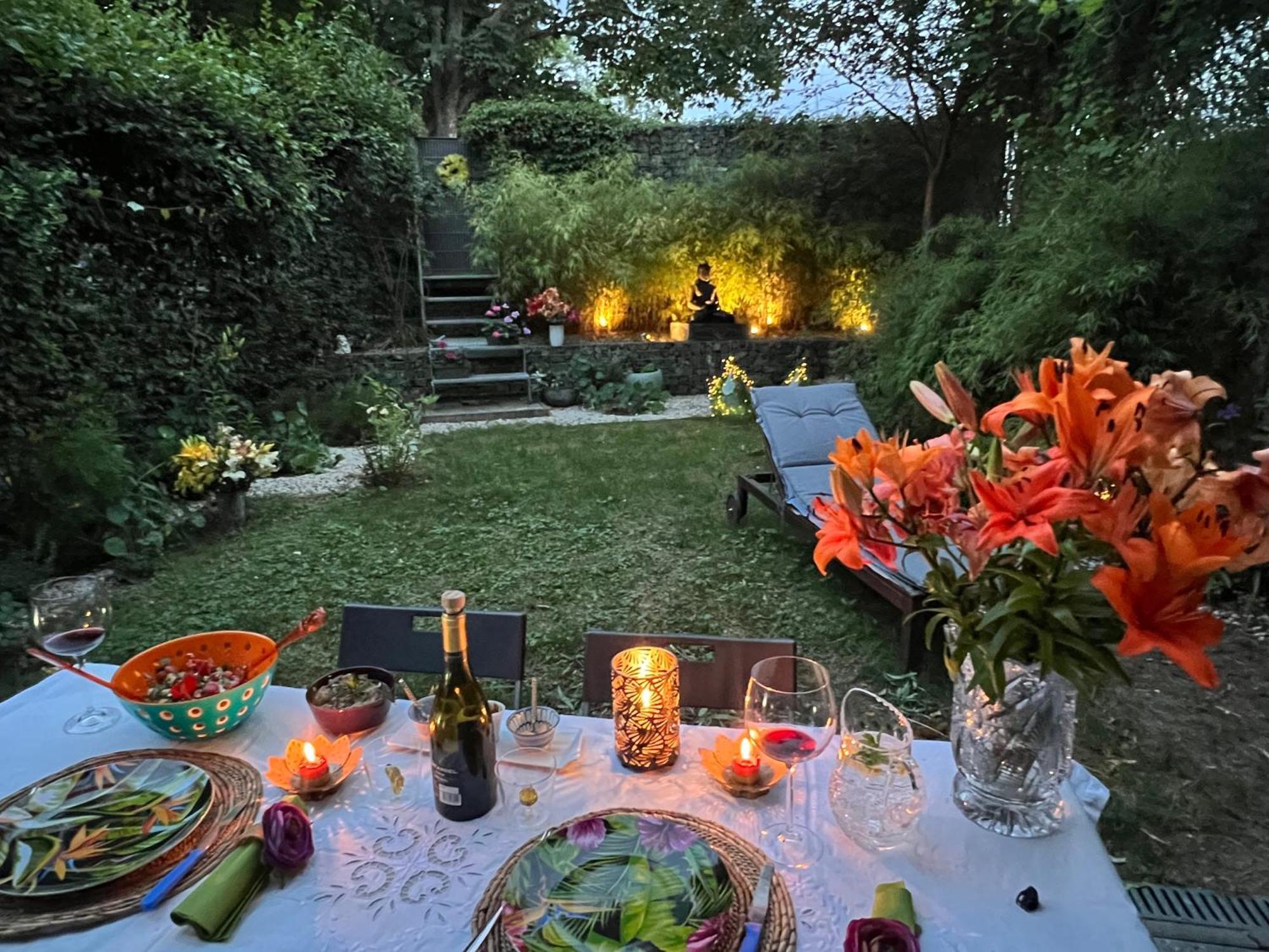 Romantic Stay Overlooking Prague Rum i privatbostad