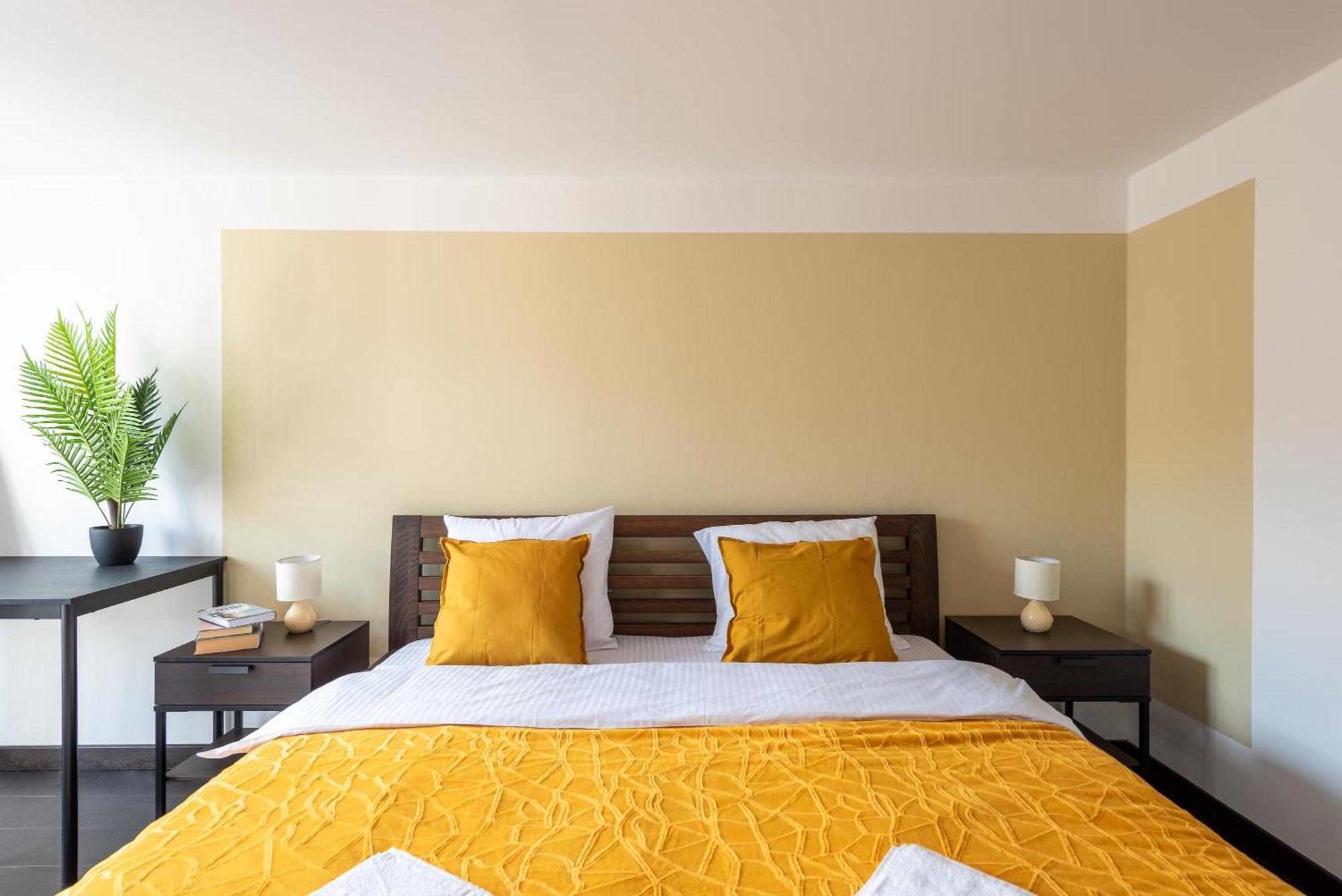 With Large Balcony, Parking Apartment *