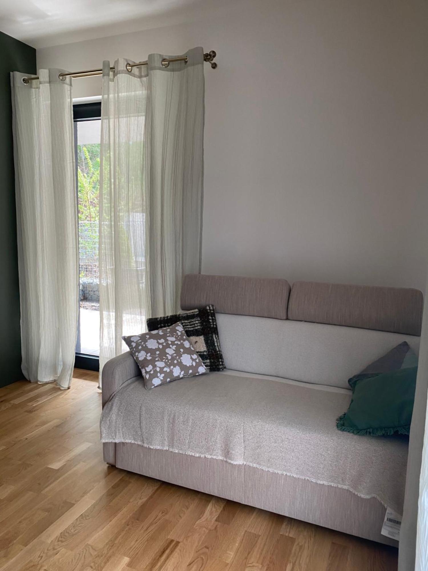 Apartment S Terasou, V Novostavbe *