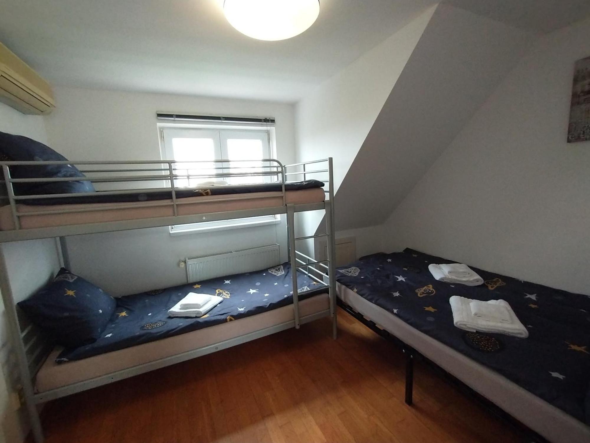 Duplex With Garden * Prag