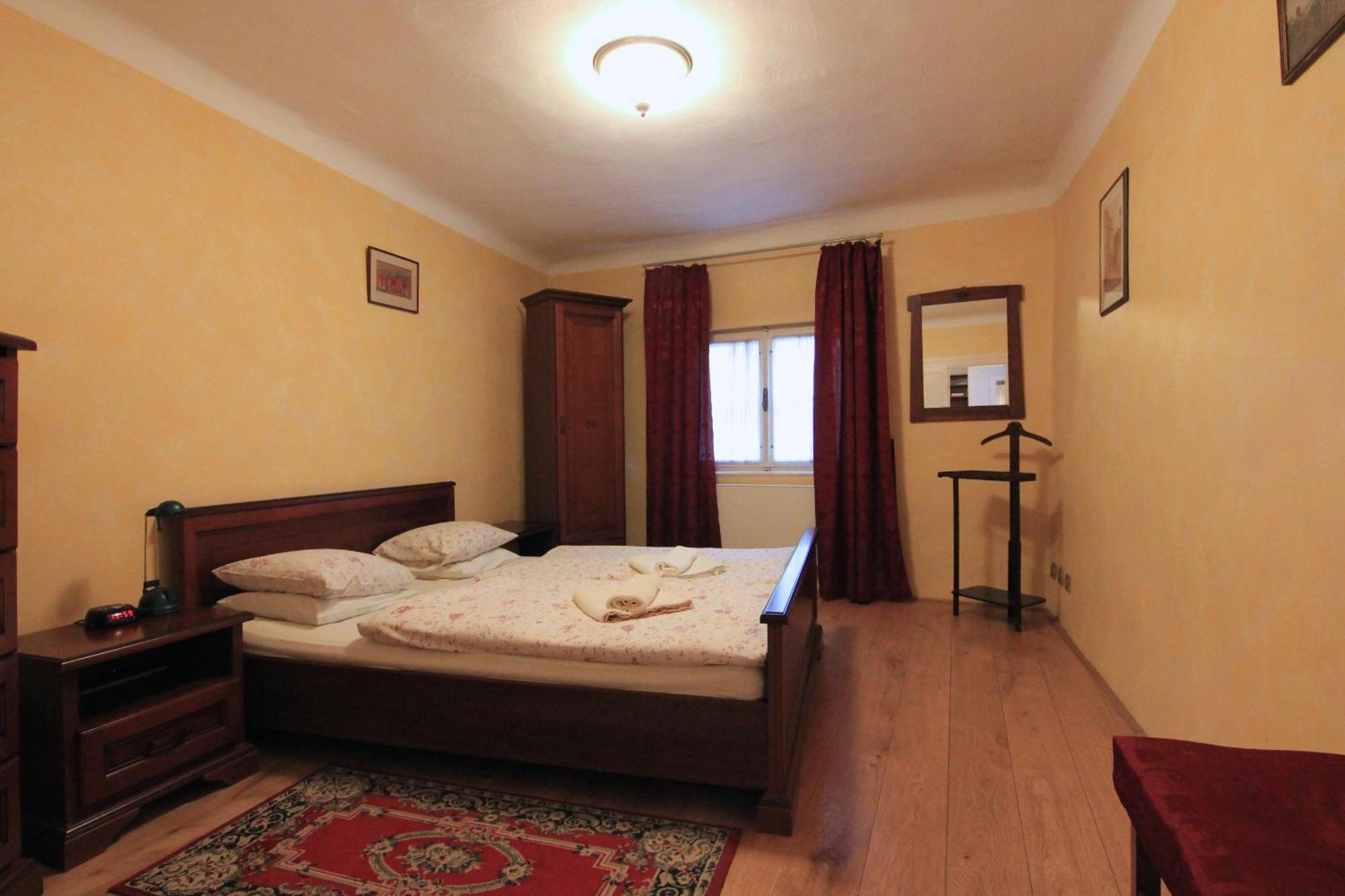 Prokopska In The Heart Of Mala Strana Prag