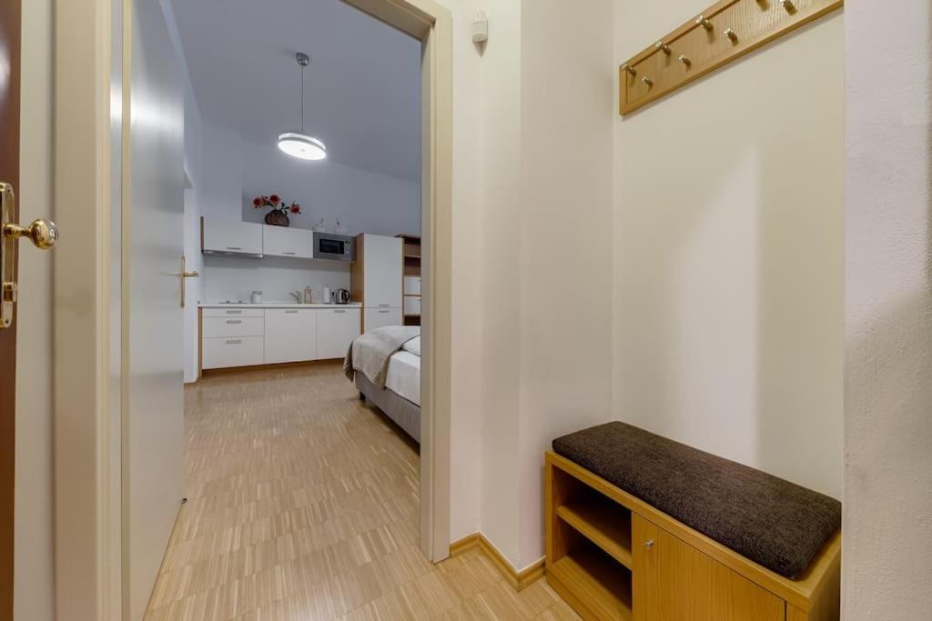 Apartment Deluxe In Prime Location Prague