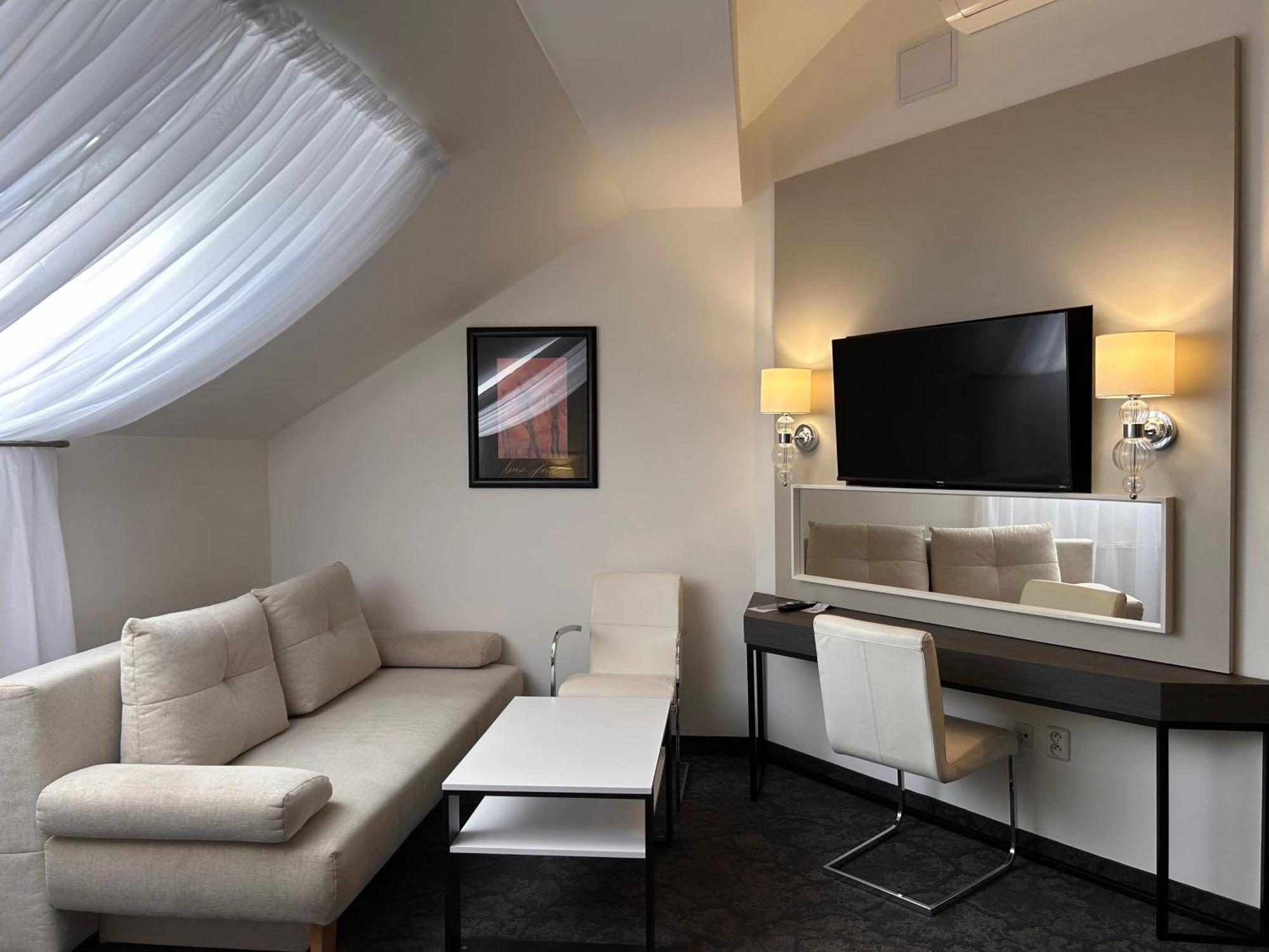 Hotel Máchova 3*