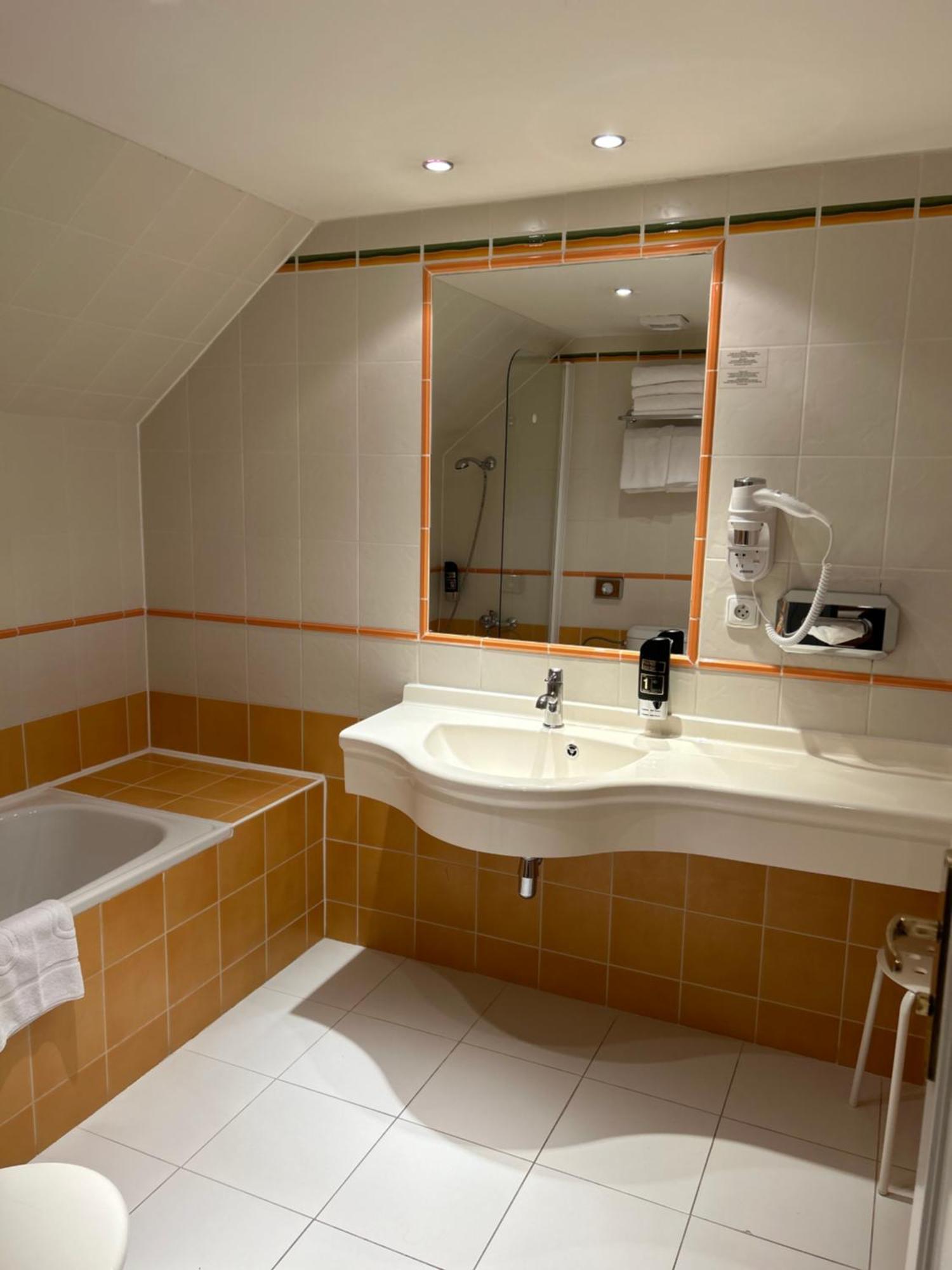 Máchova Hotel 3*