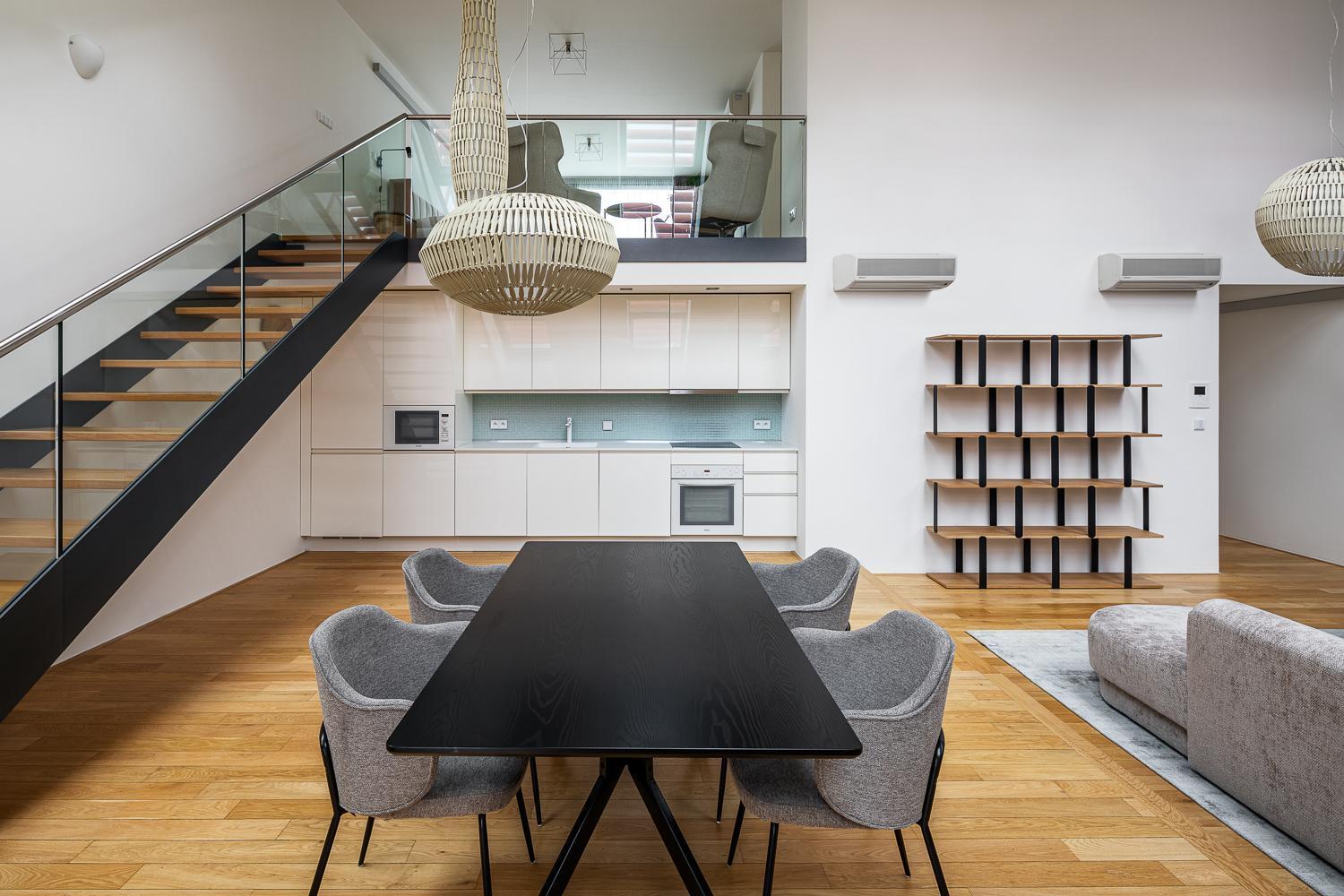 Aparthotel Karlin By Tkc