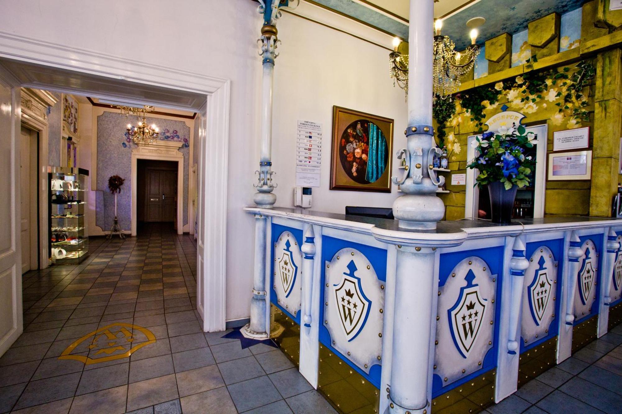 Hotel William 3*