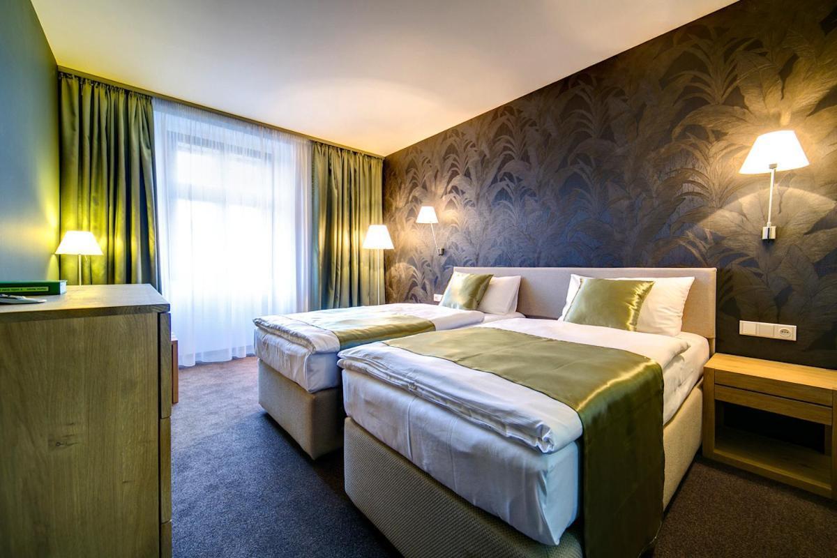 Hotel Restaurant Darwin 4*