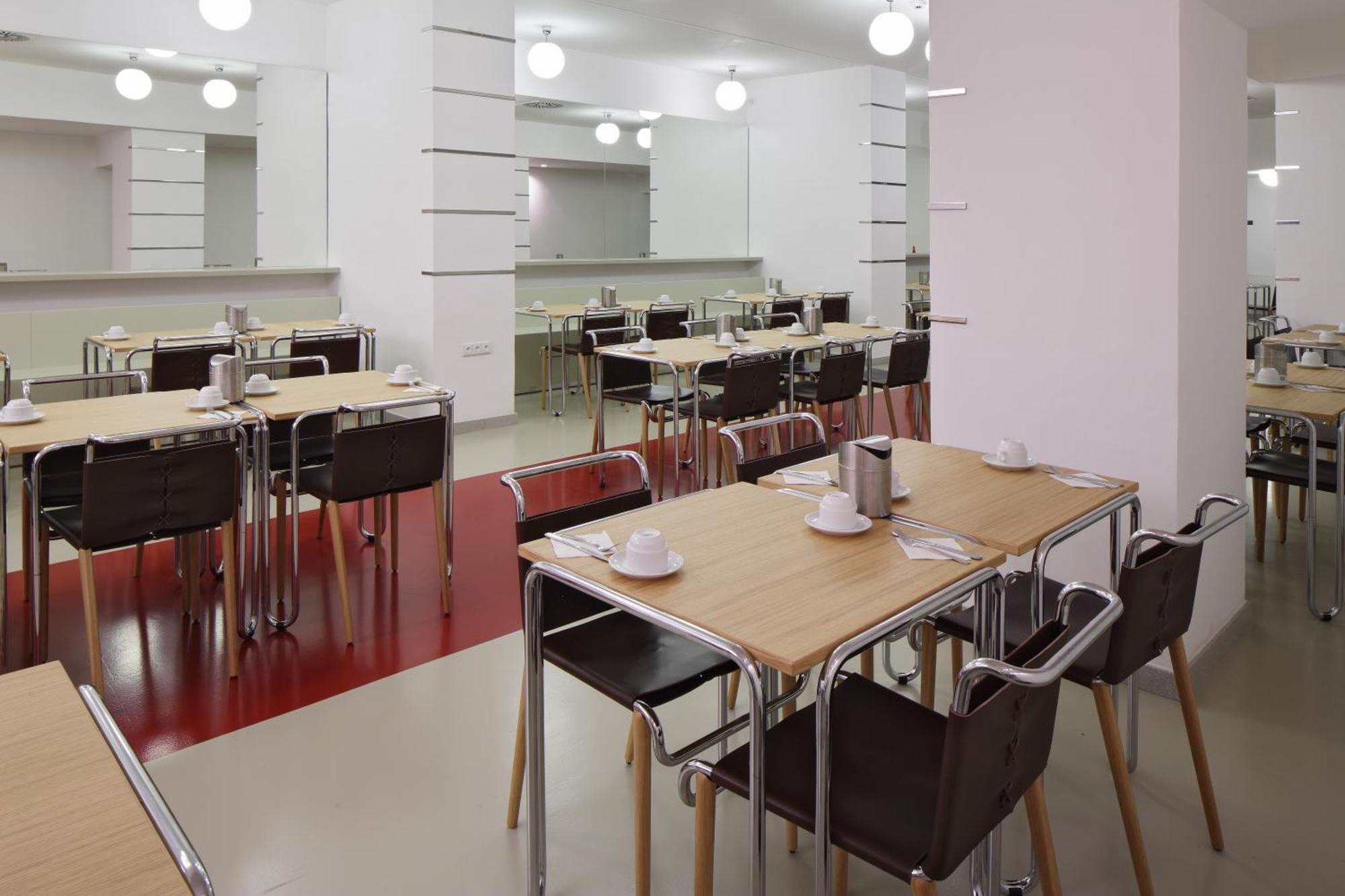 Hotell Axa Prag