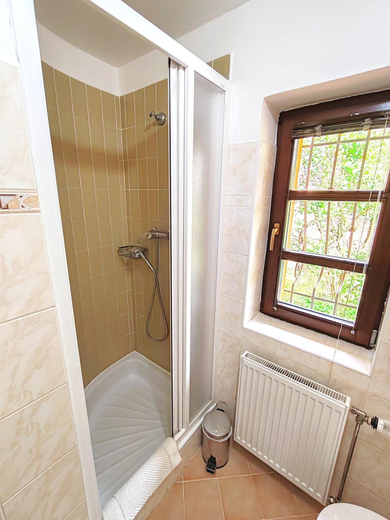 Guest house Trojska Prague