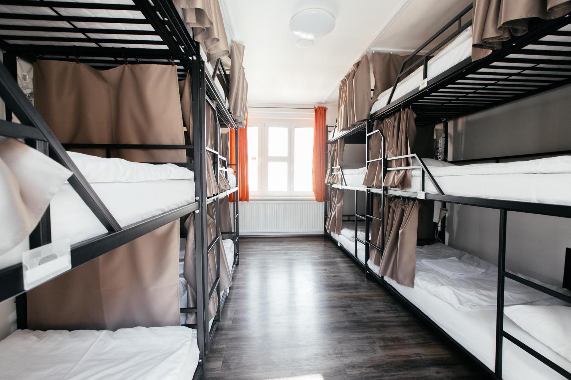 Hostel Mandarinka *