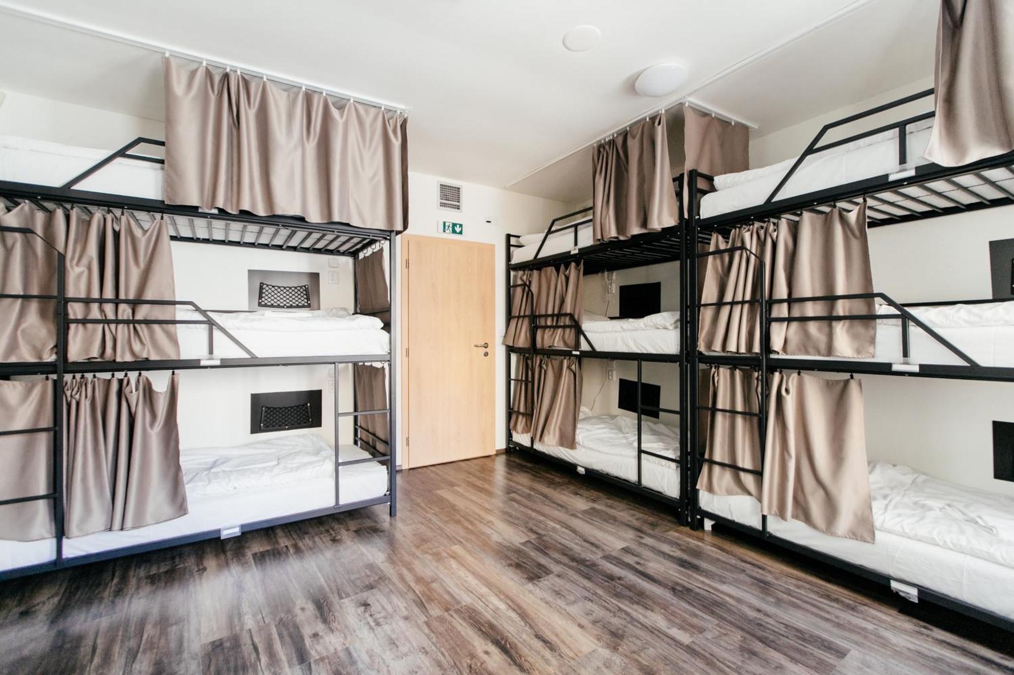 Hostel Mandarinka *