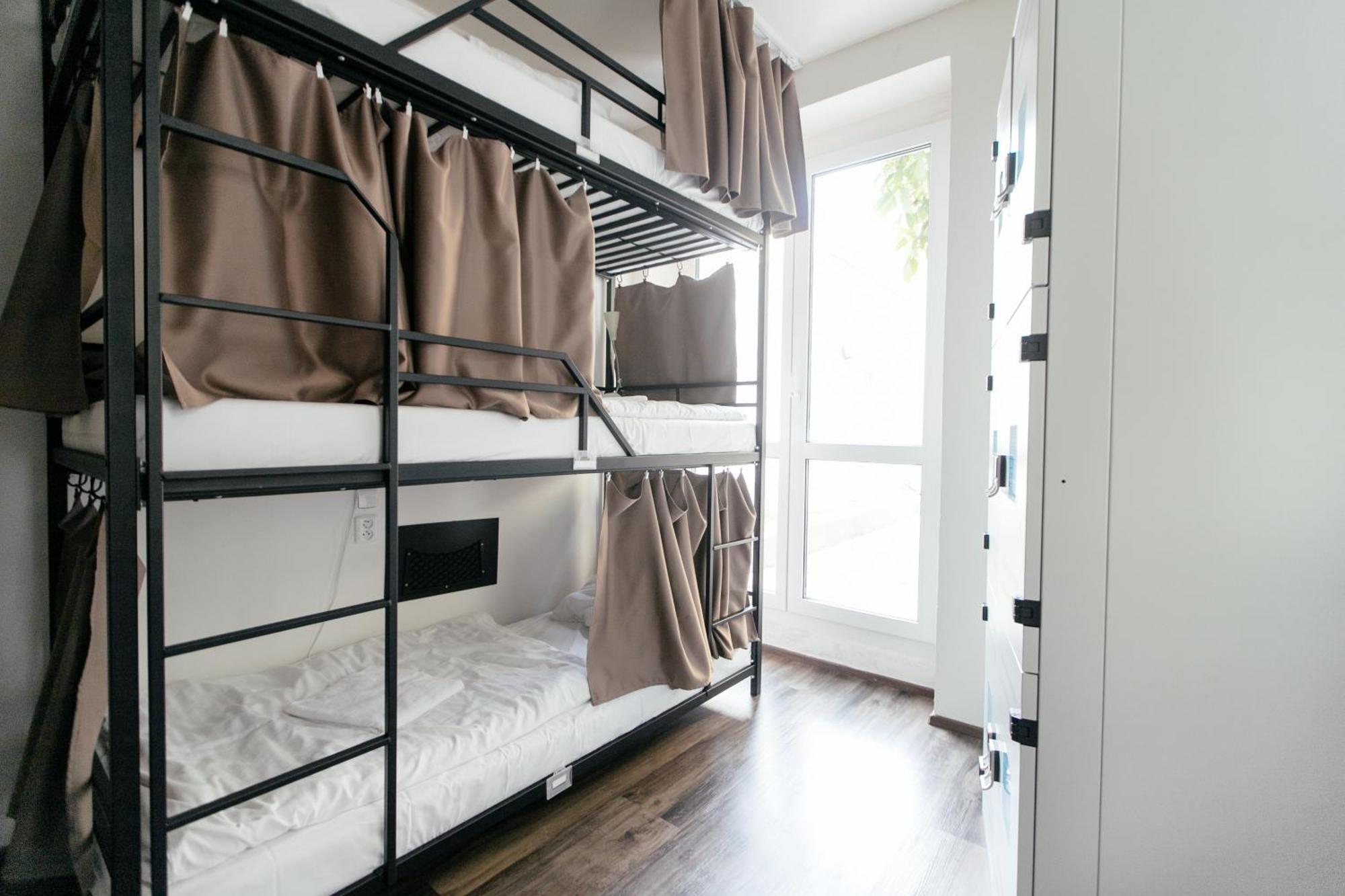 Hostel Mandarinka *