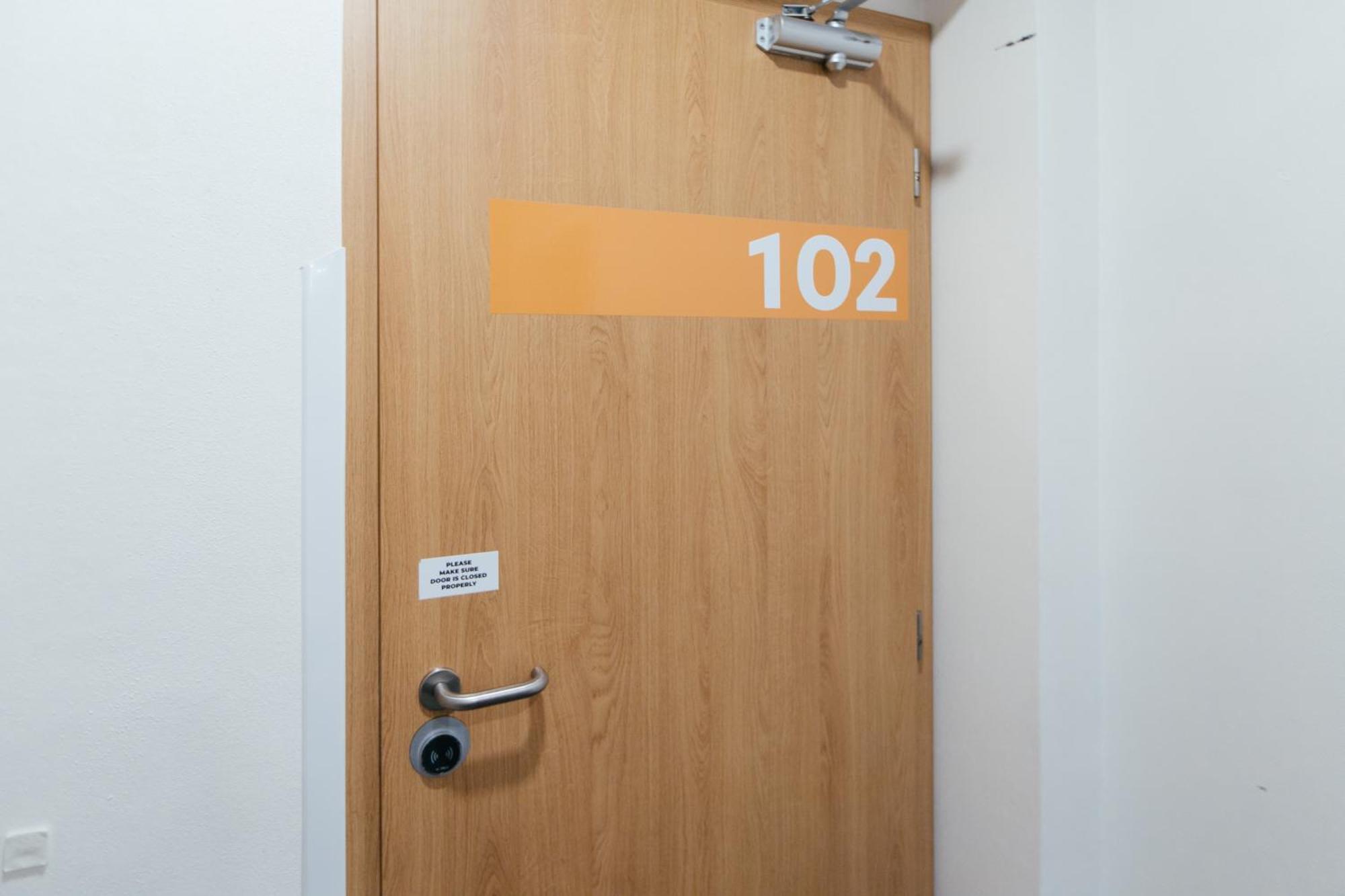 Hostel Mandarinka *