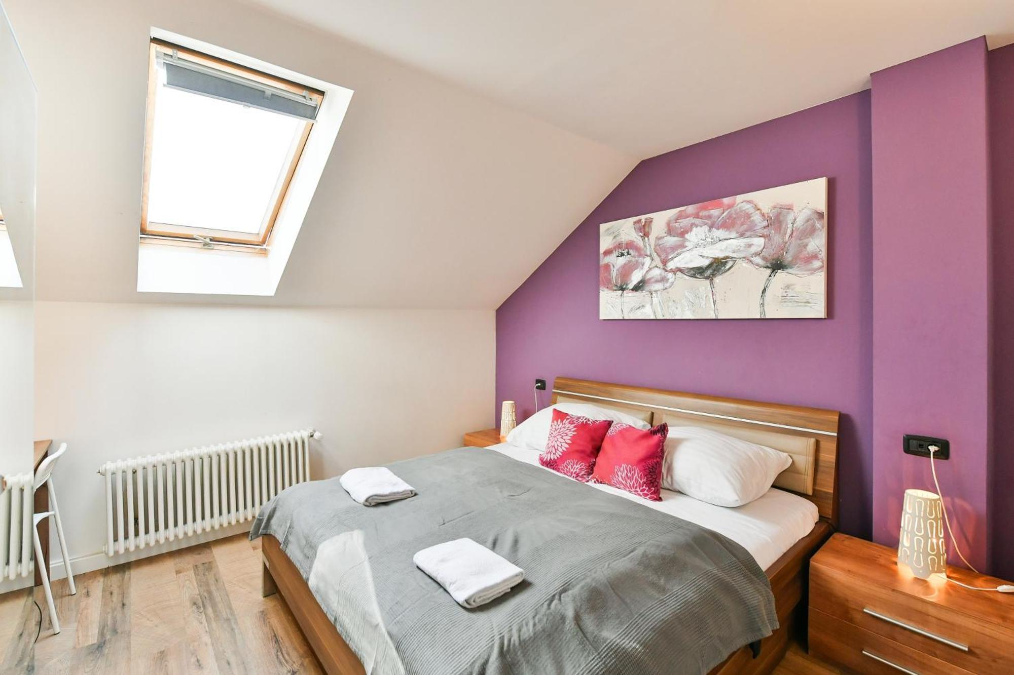 Lägenhet Central 3Bdr Penthouse With Terrace&Ac Prag