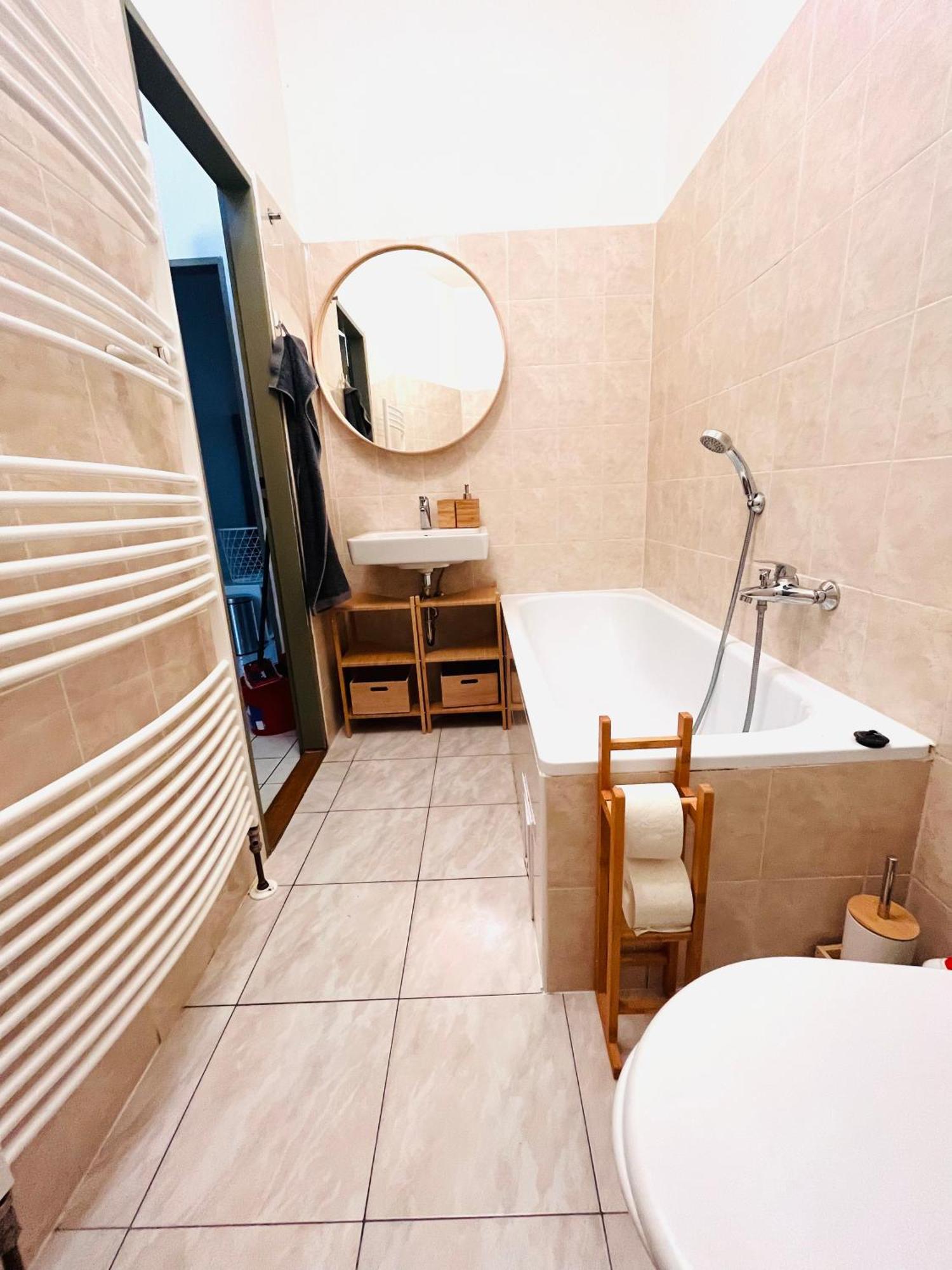 Apartment Karlin Apartman *