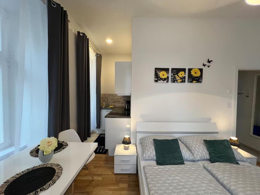 Apartment 1 Florenc Hlavni Mesto Romantic